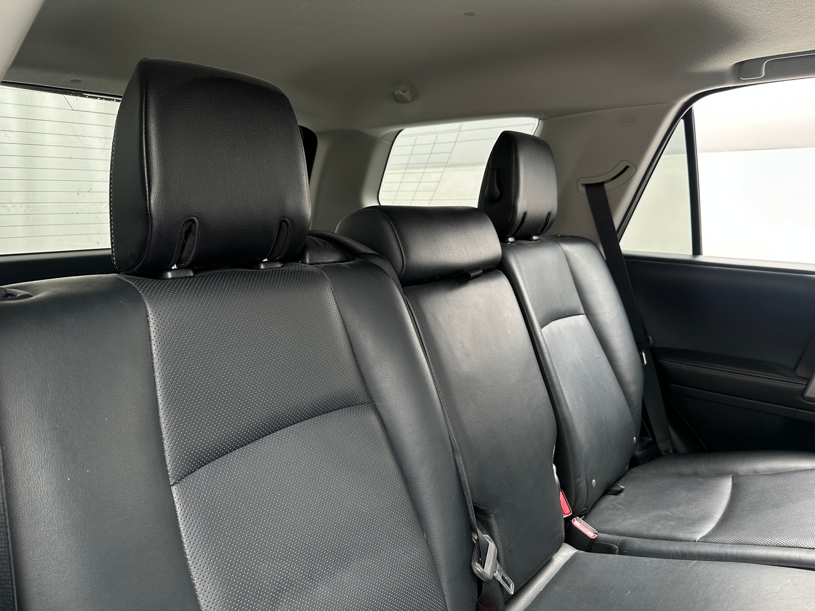 Thumbnail: 2016 Toyota 4Runner - 6