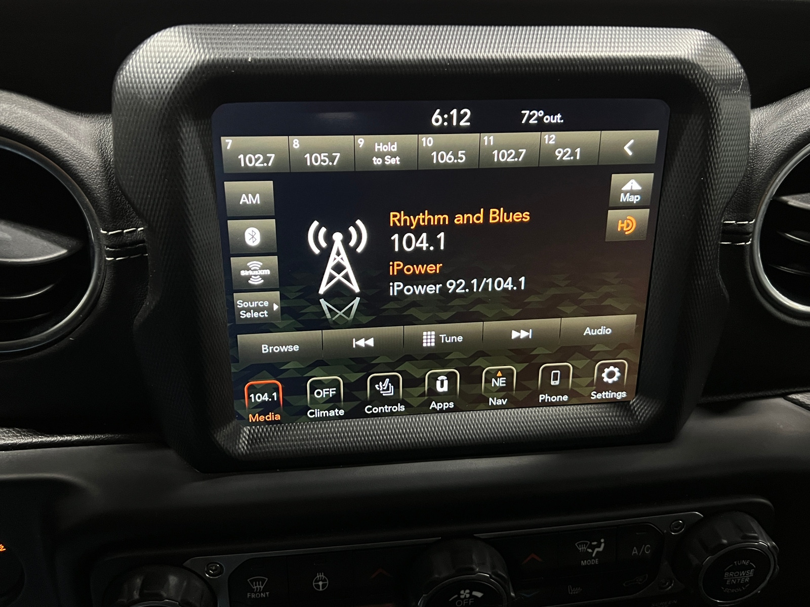 Thumbnail: 2022 Jeep Gladiator - 4
