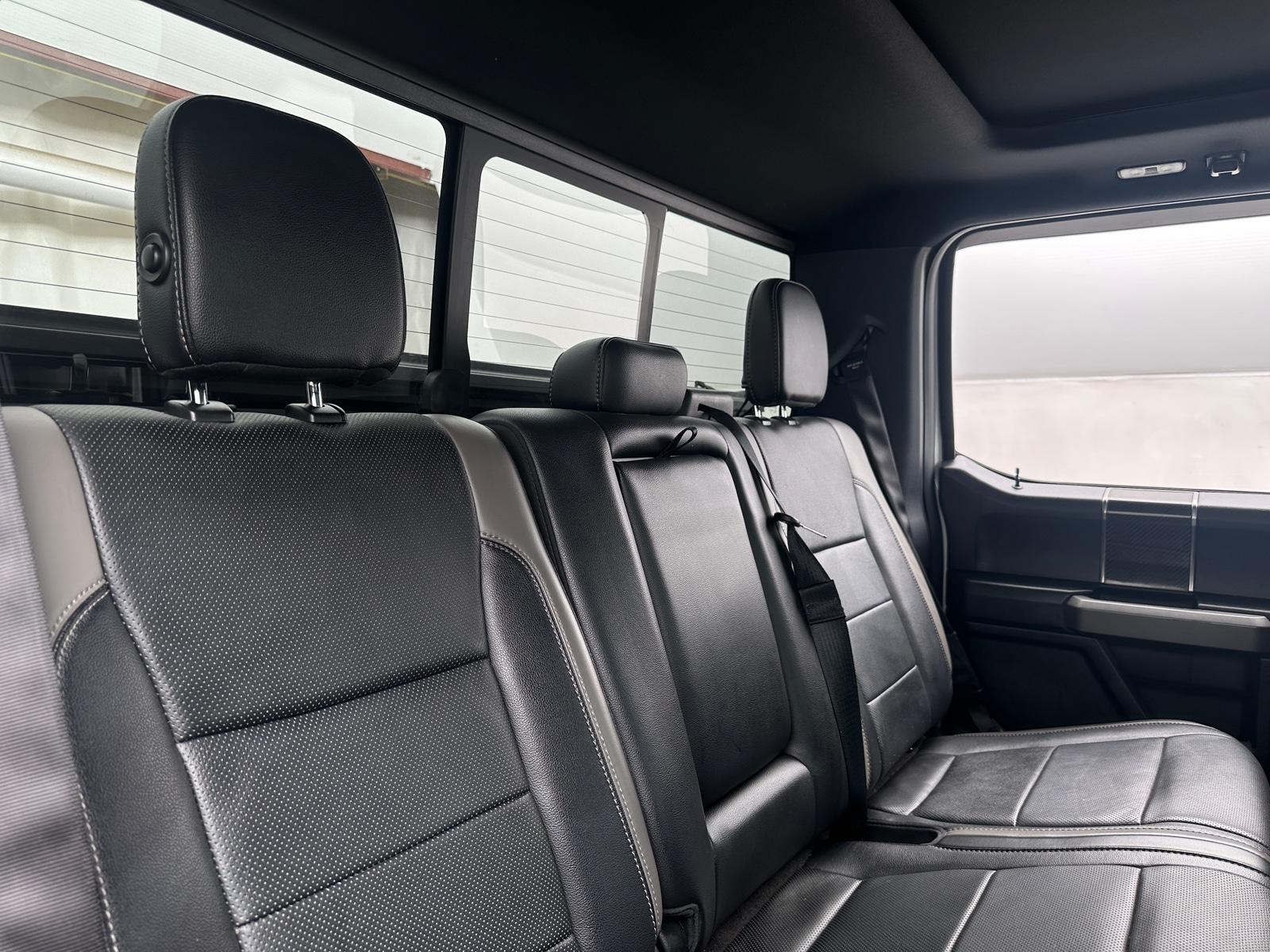 Thumbnail: 2018 Ford Econoline - 5