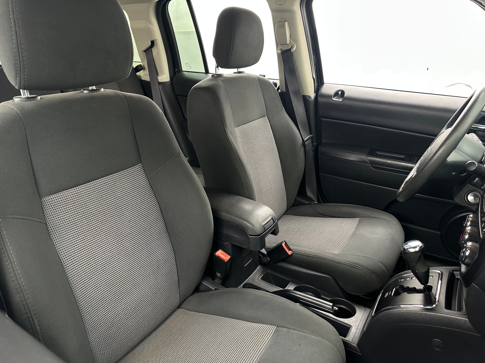 Thumbnail: 2017 Jeep Patriot - 2