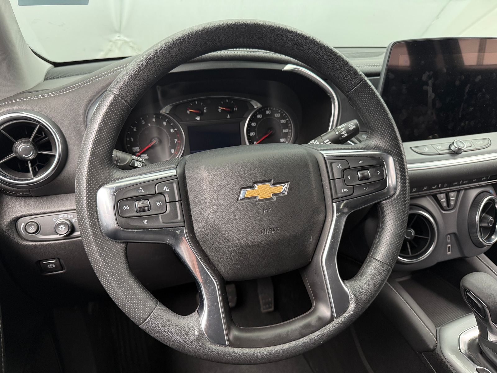 Thumbnail: 2025 Chevrolet Blazer - 5