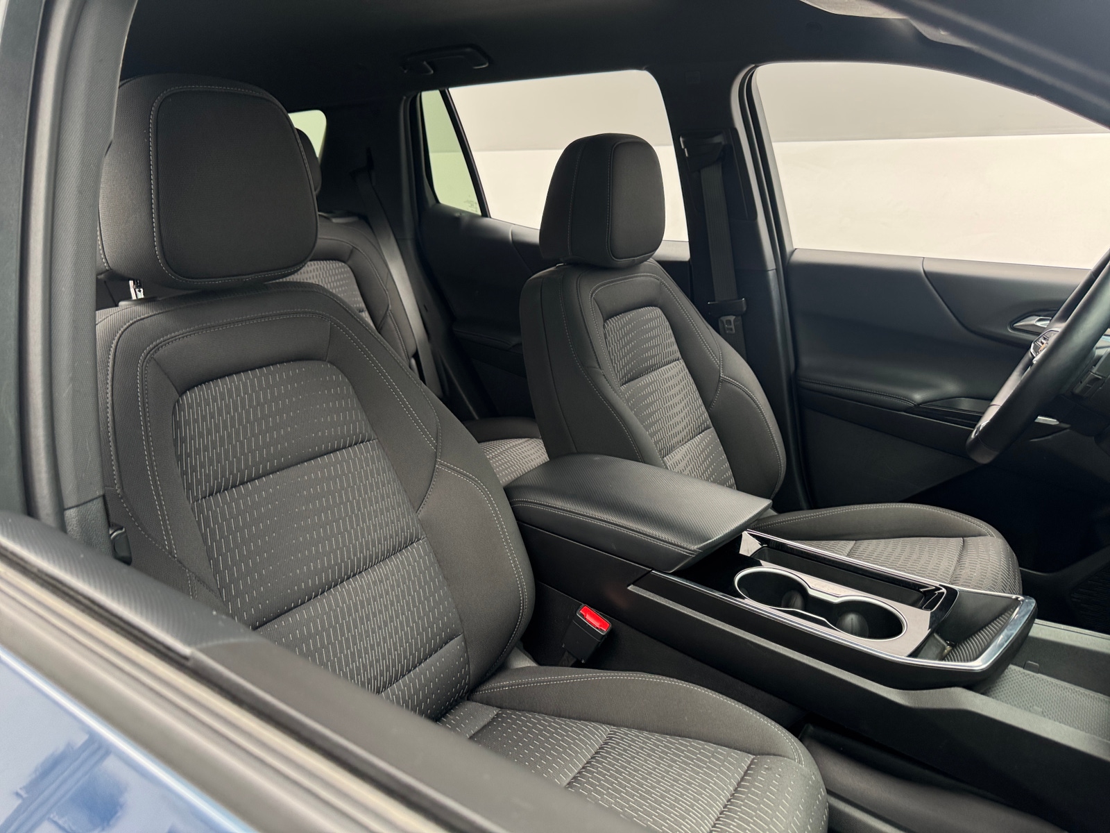 Thumbnail: 2025 Chevrolet Equinox - 2