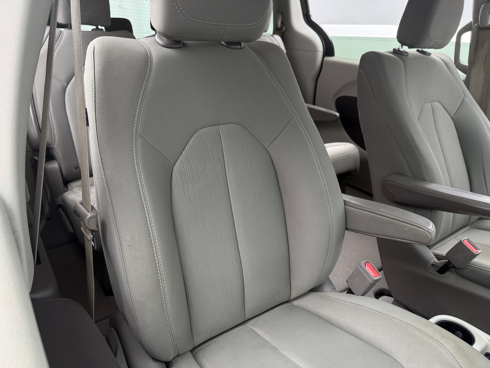 Thumbnail: 2017 Chrysler Pacifica - 2