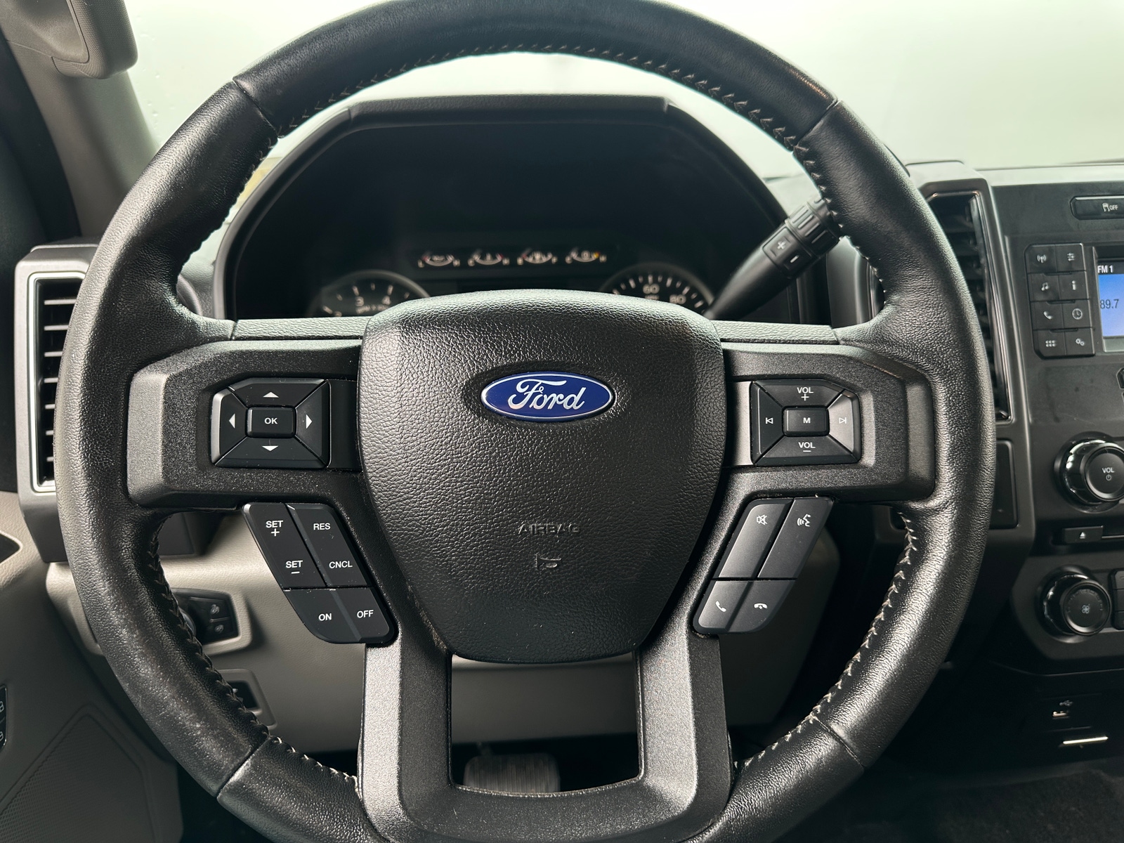 Thumbnail: 2018 Ford Econoline - 5