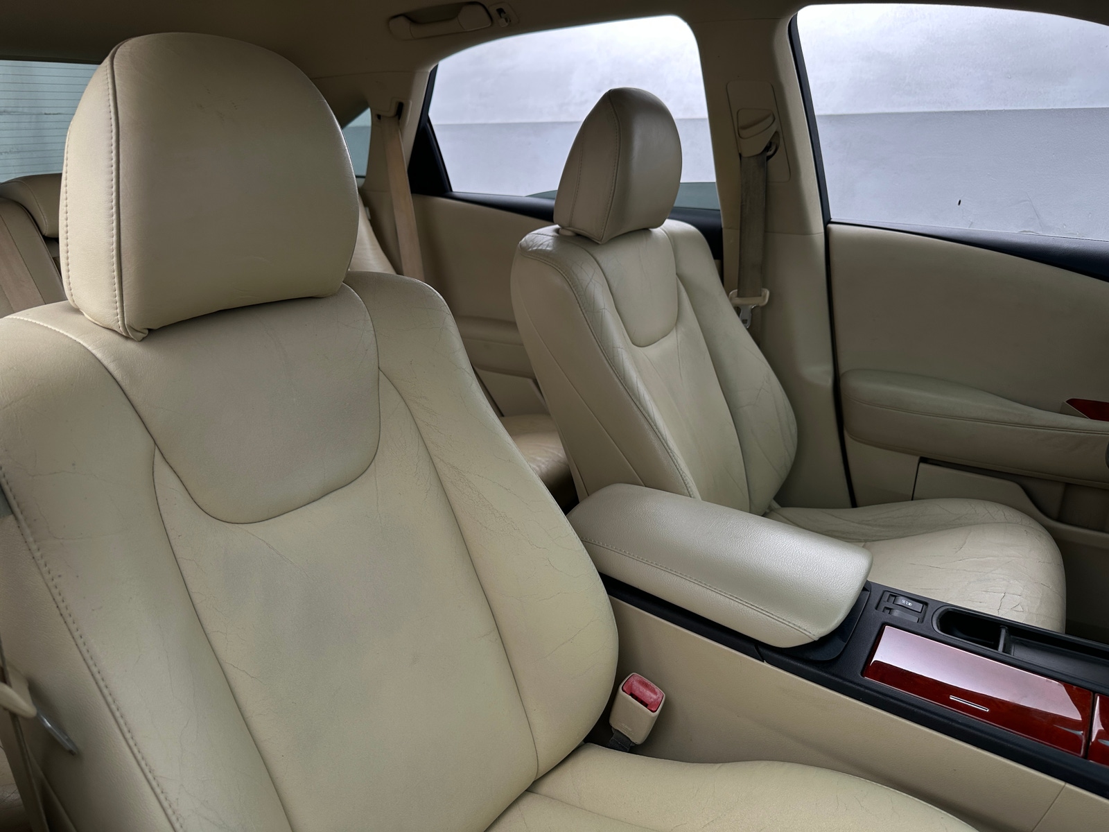 Thumbnail: 2010 Lexus RX - 2