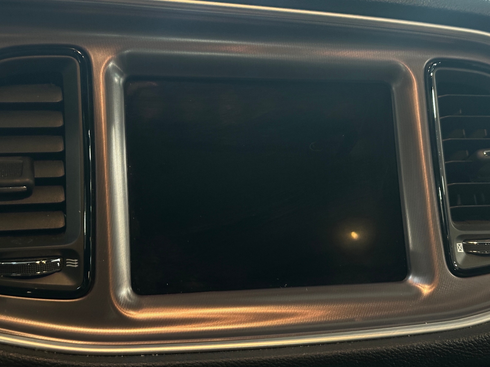 Thumbnail: 2021 Dodge Challenger - 3