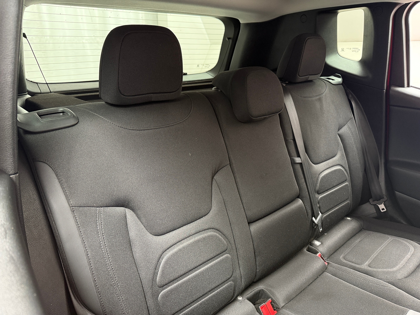 Thumbnail: 2017 Jeep Renegade - 6