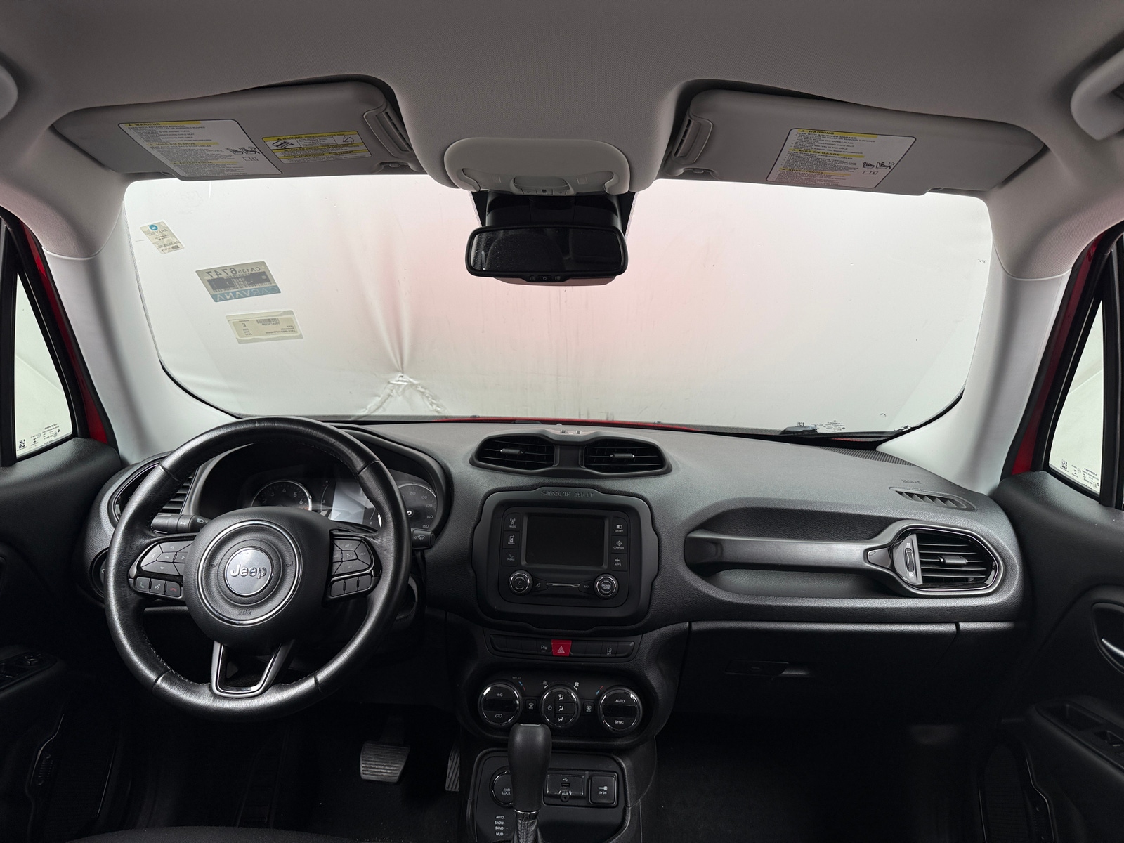Thumbnail: 2017 Jeep Renegade - 3