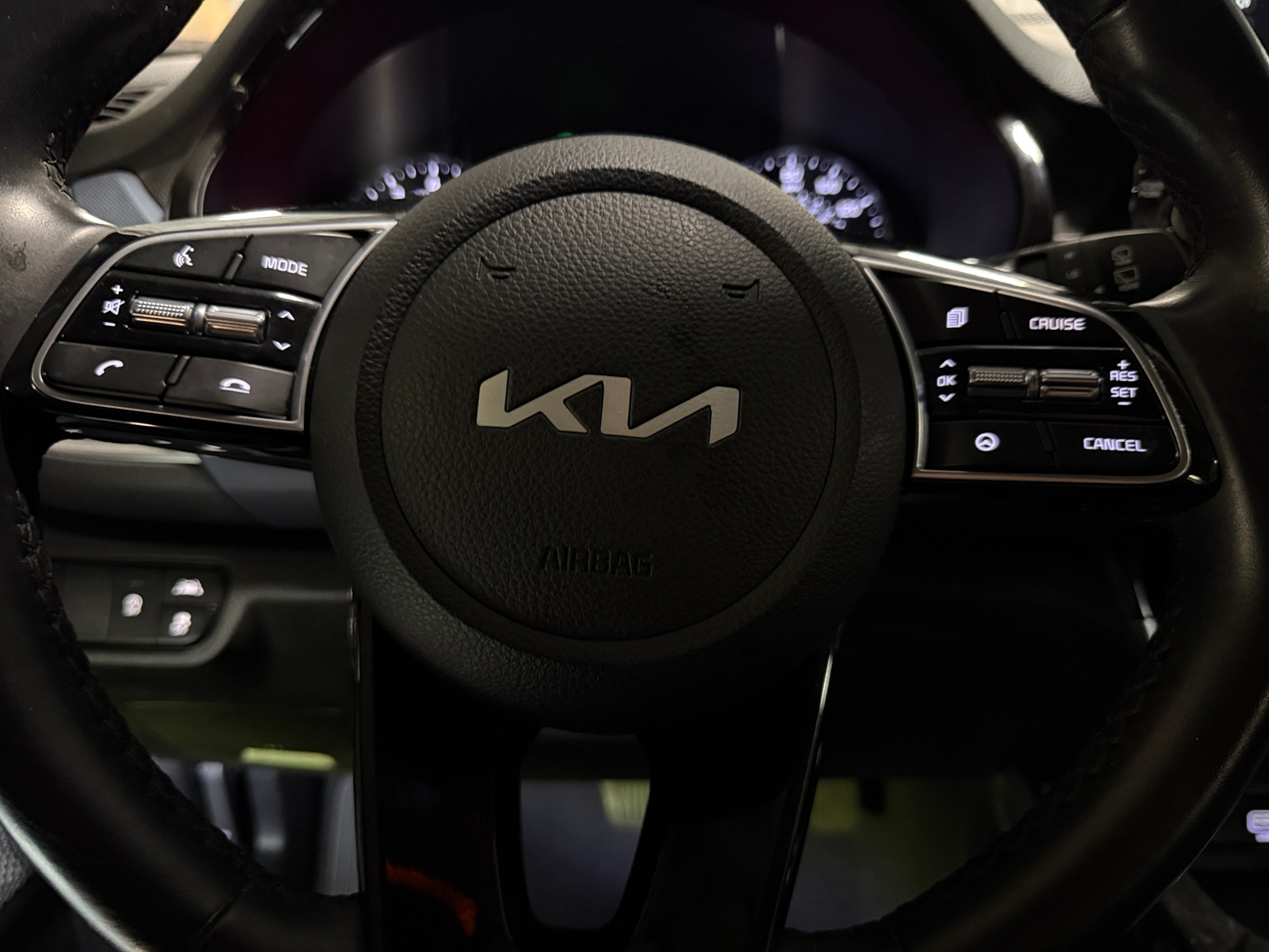 Thumbnail: 2023 Kia Seltos - 5