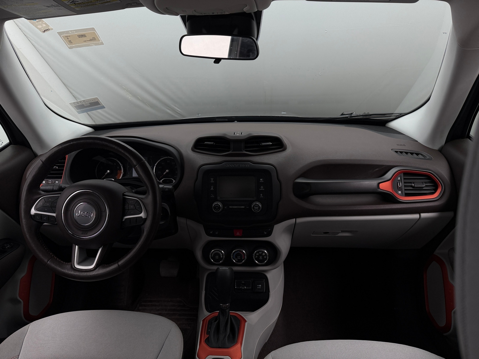 Thumbnail: 2017 Jeep Renegade - 3