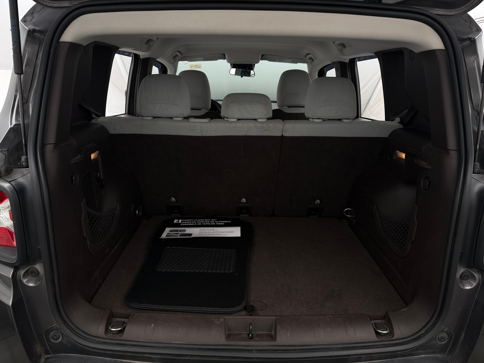 Thumbnail: 2017 Jeep Renegade - 7