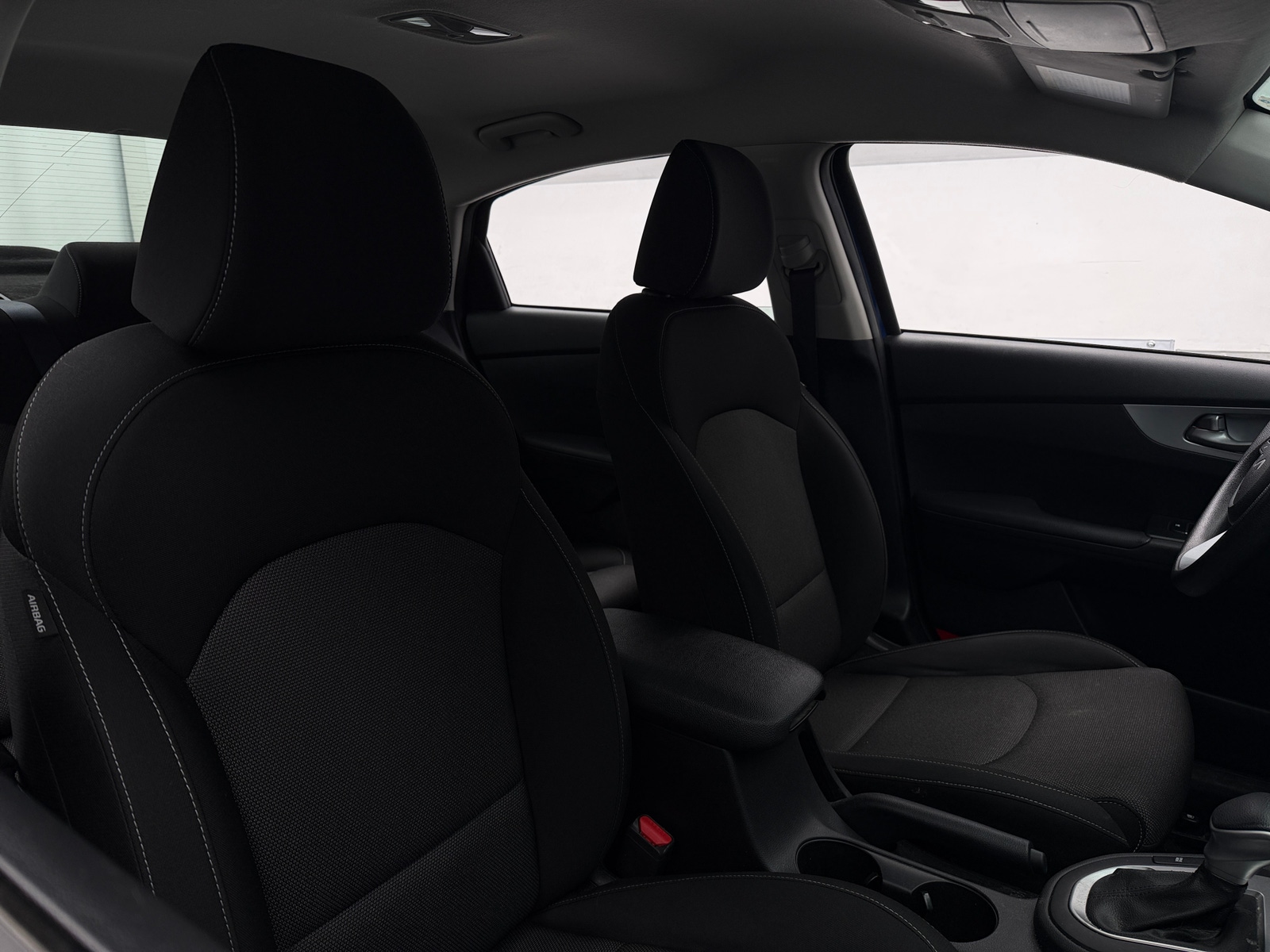 Thumbnail: 2022 Kia Forte - 2