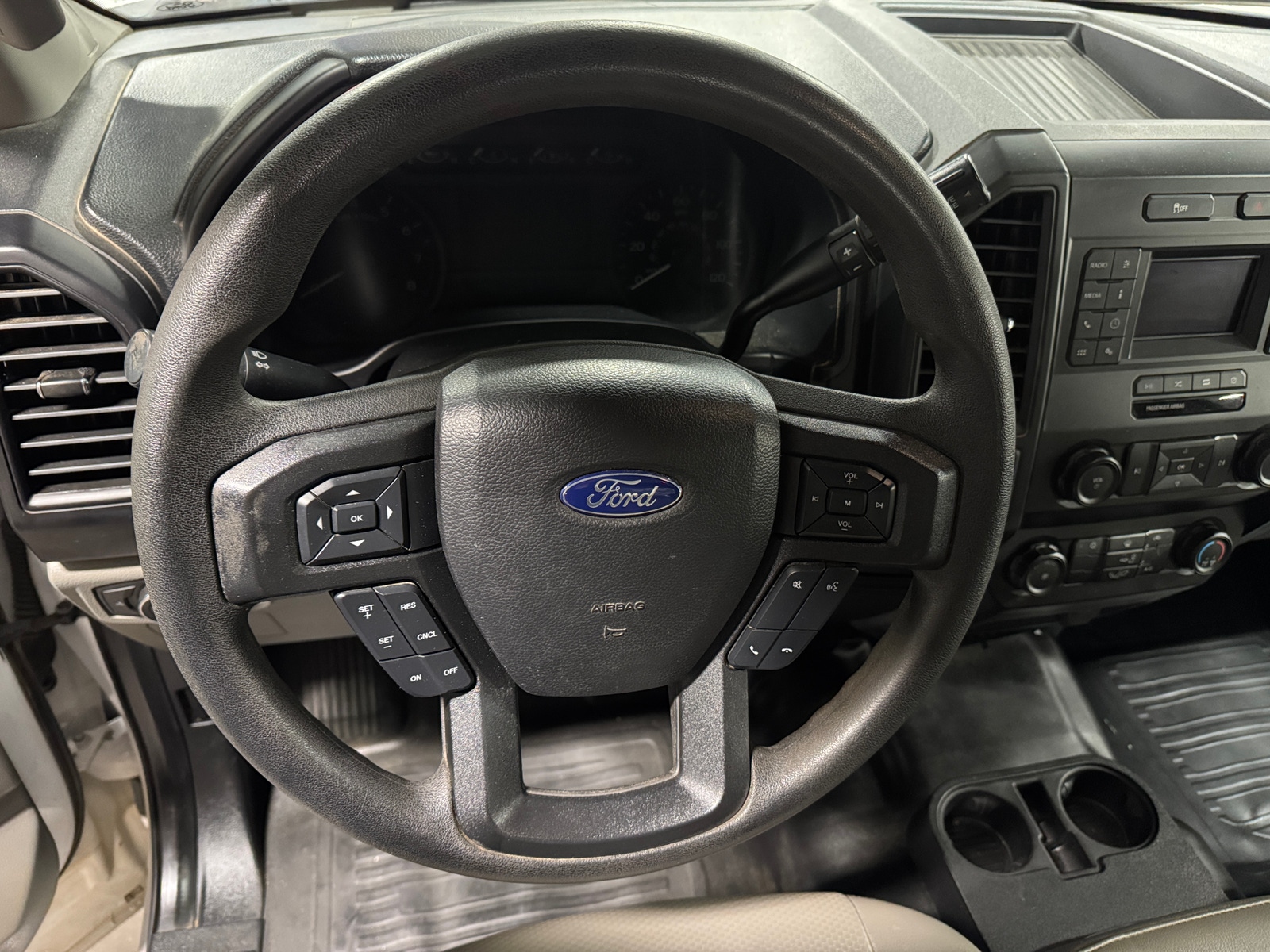 Thumbnail: 2020 Ford Econoline - 5