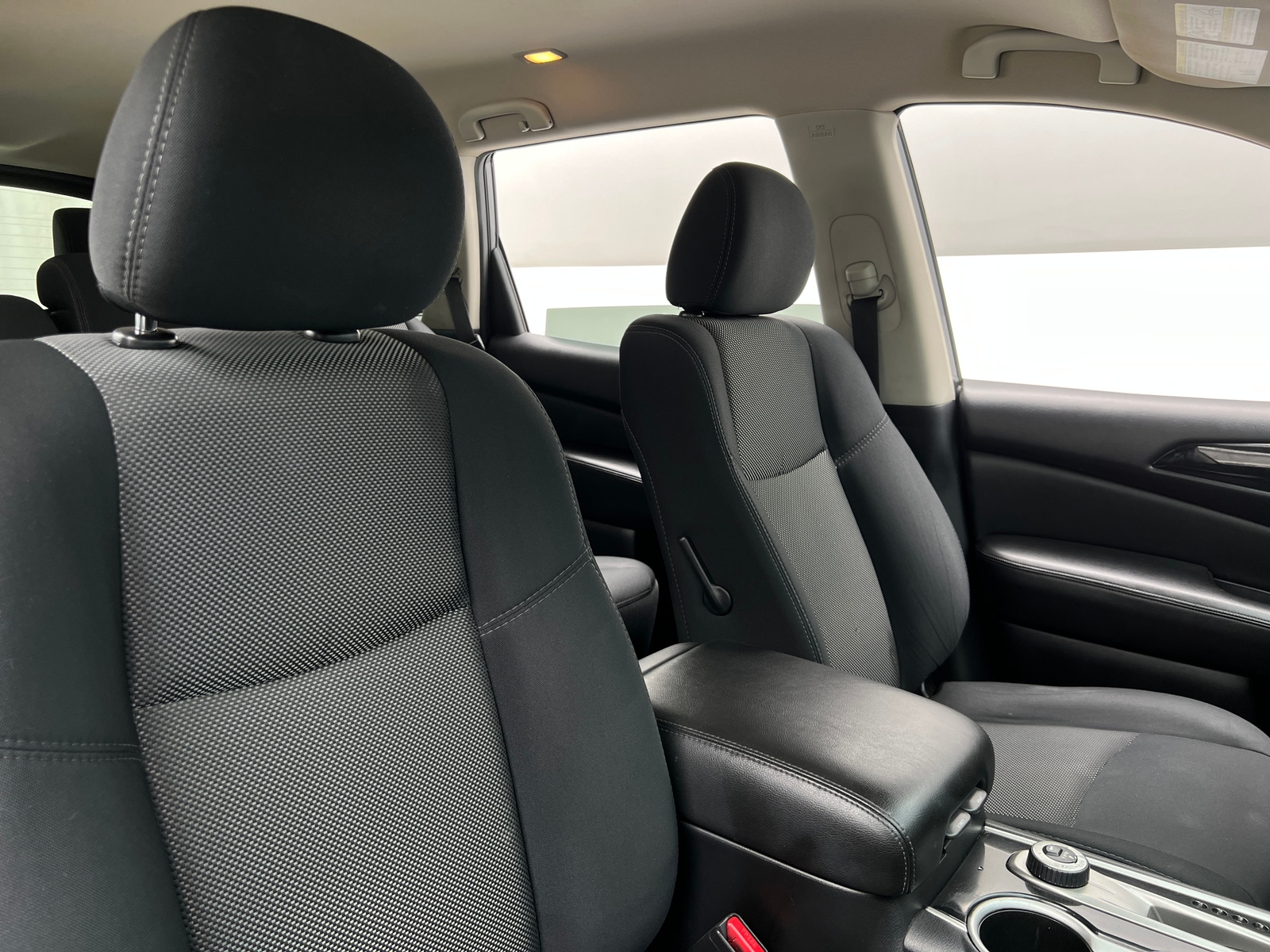 Thumbnail: 2019 Nissan Pathfinder - 2