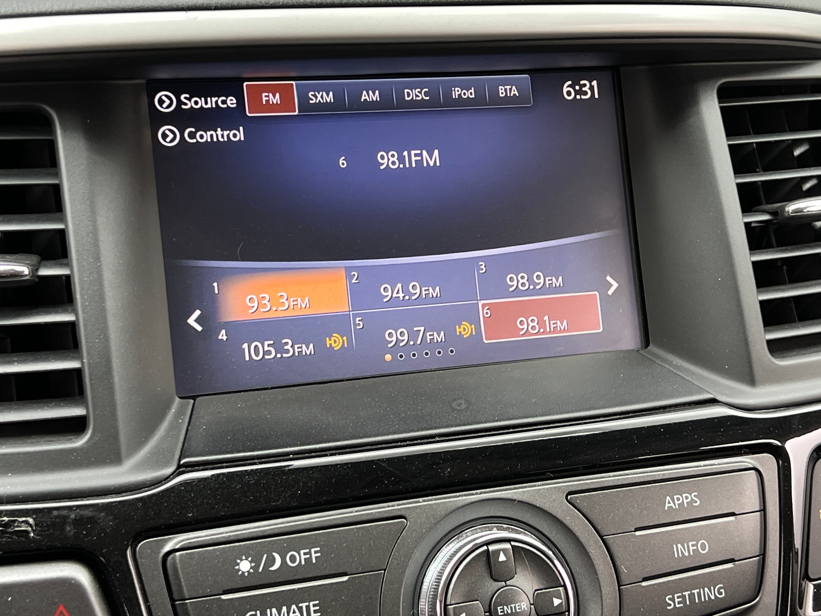 Thumbnail: 2019 Nissan Pathfinder - 4