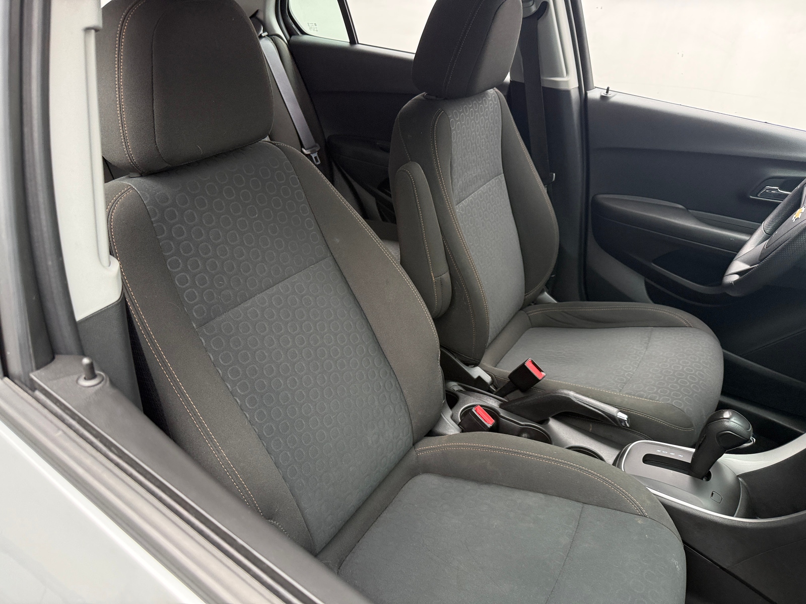 Thumbnail: 2018 Chevrolet Trax - 2