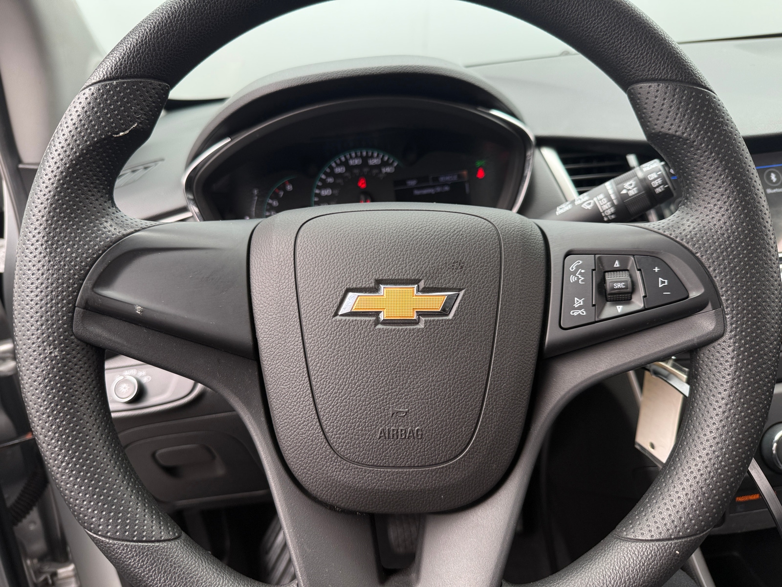 Thumbnail: 2018 Chevrolet Trax - 5