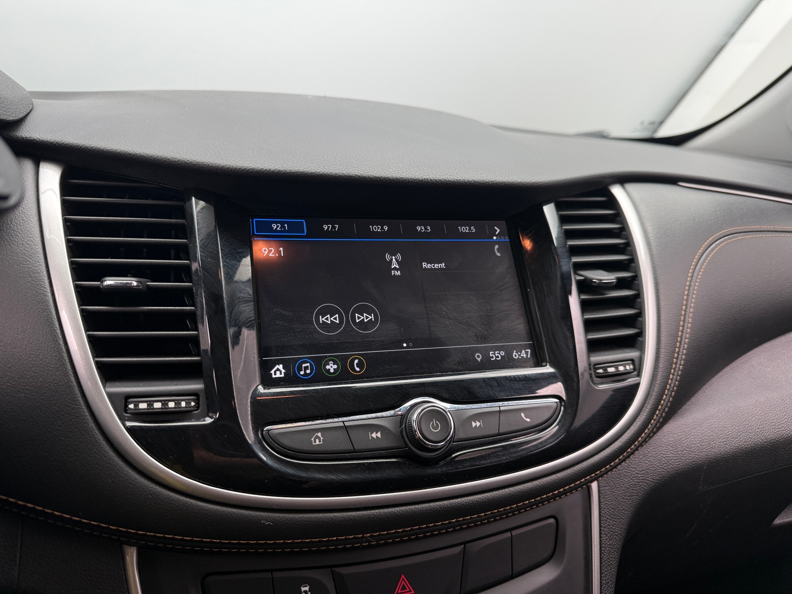 Thumbnail: 2018 Chevrolet Trax - 4