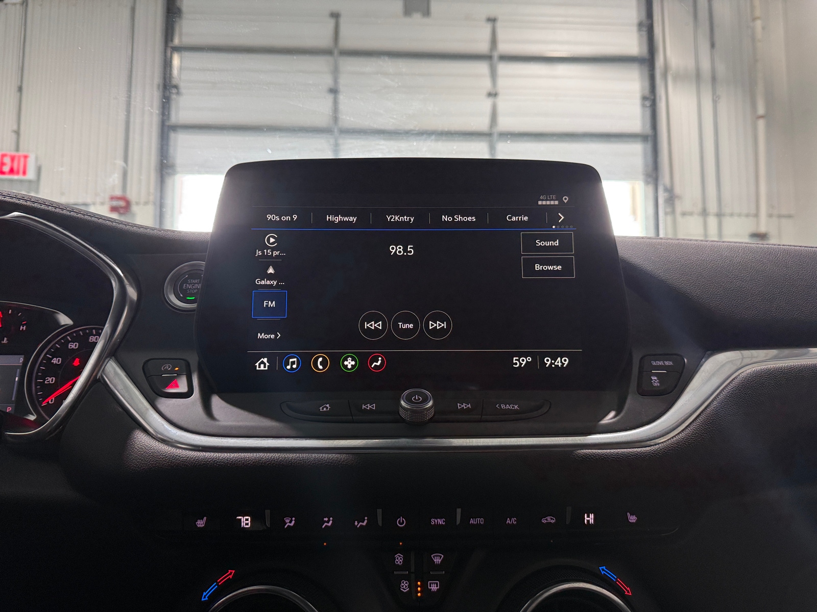 Thumbnail: 2025 Chevrolet Blazer - 4