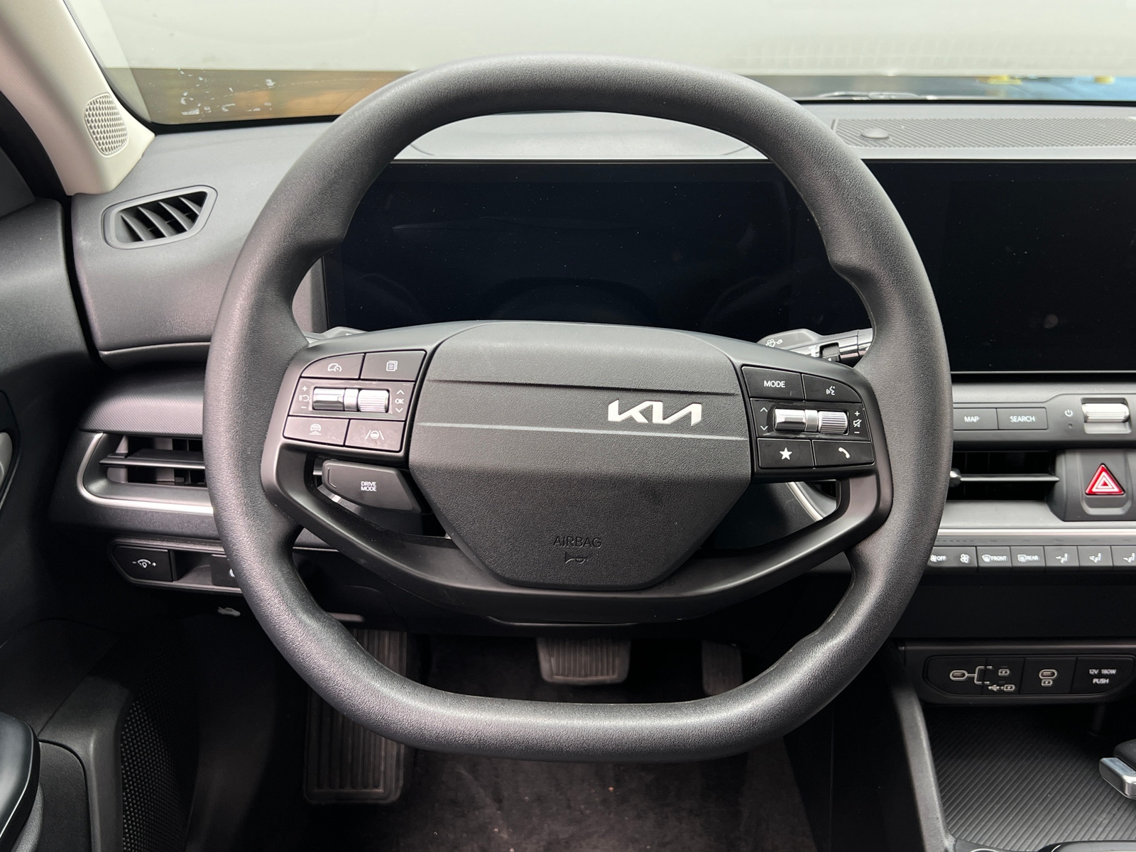 Thumbnail: 2025 Kia K4 - 5