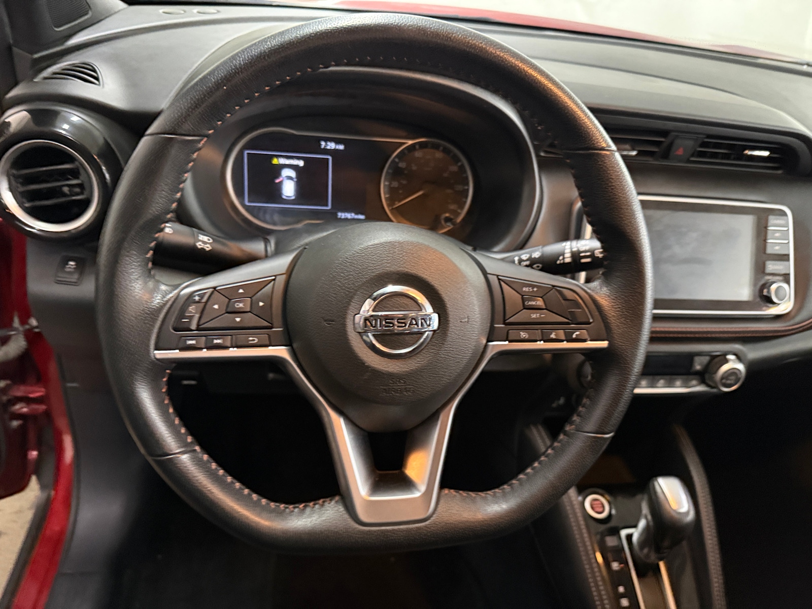 Thumbnail: 2019 Nissan Kicks - 5