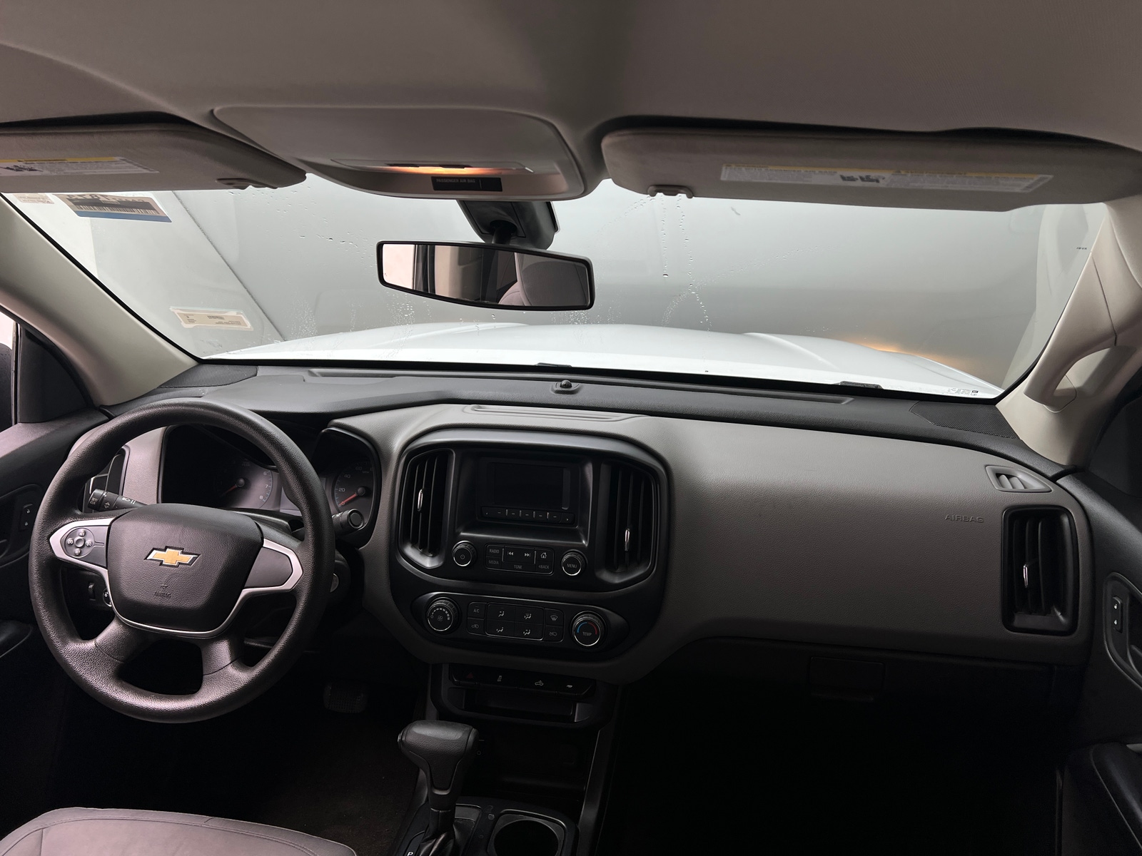 Thumbnail: 2017 Chevrolet Colorado - 3
