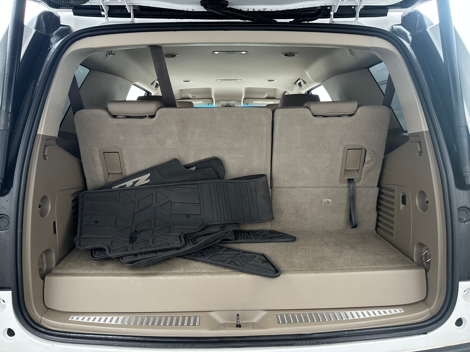 Thumbnail: 2020 Chevrolet Tahoe - 6