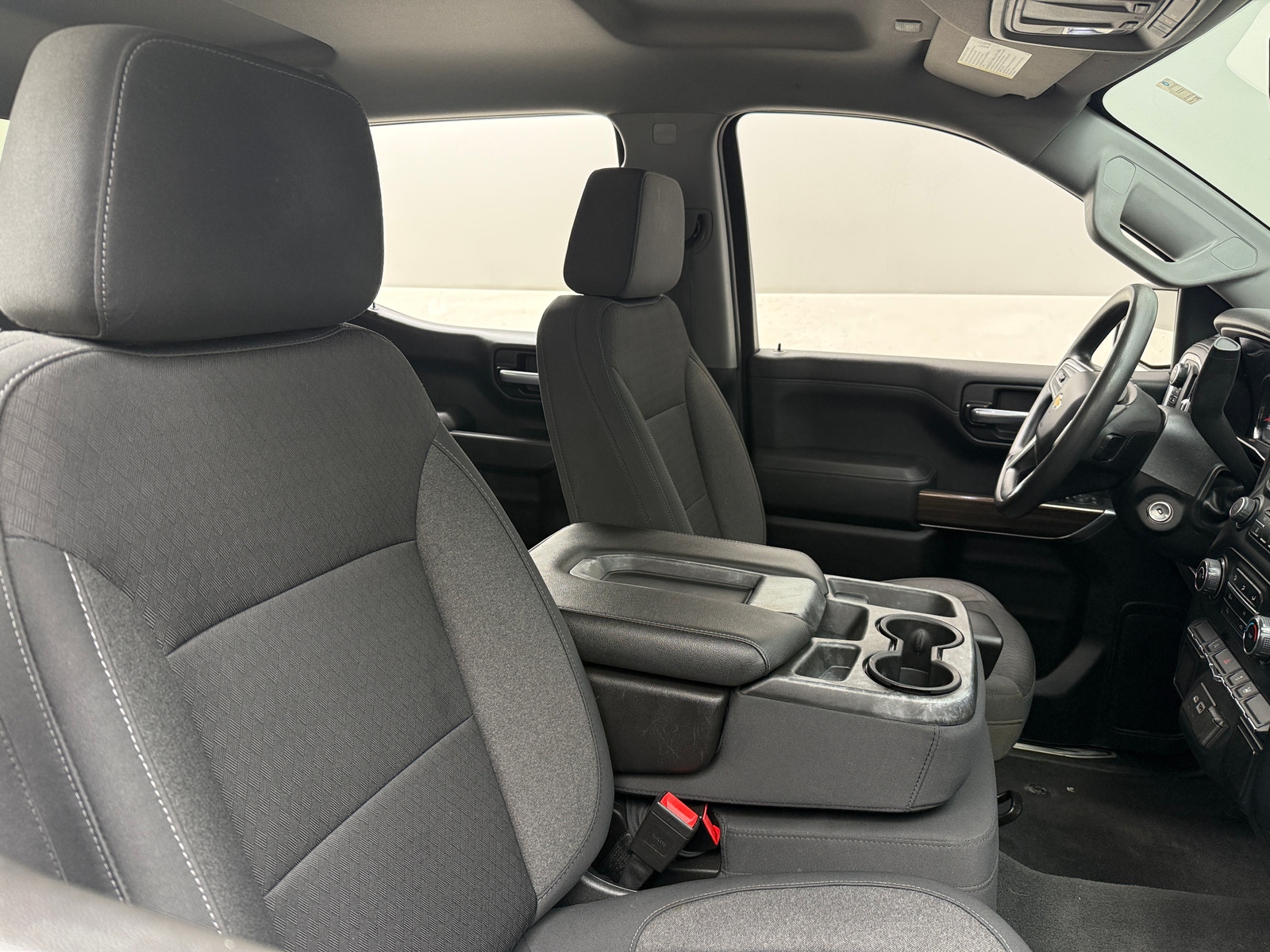 Thumbnail: 2020 Chevrolet Silverado 1500 - 2