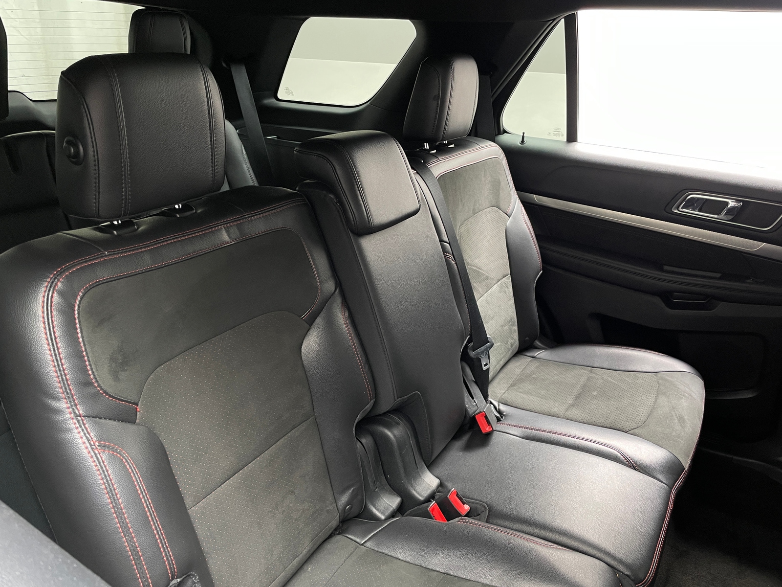 Thumbnail: 2018 Ford Explorer - 6