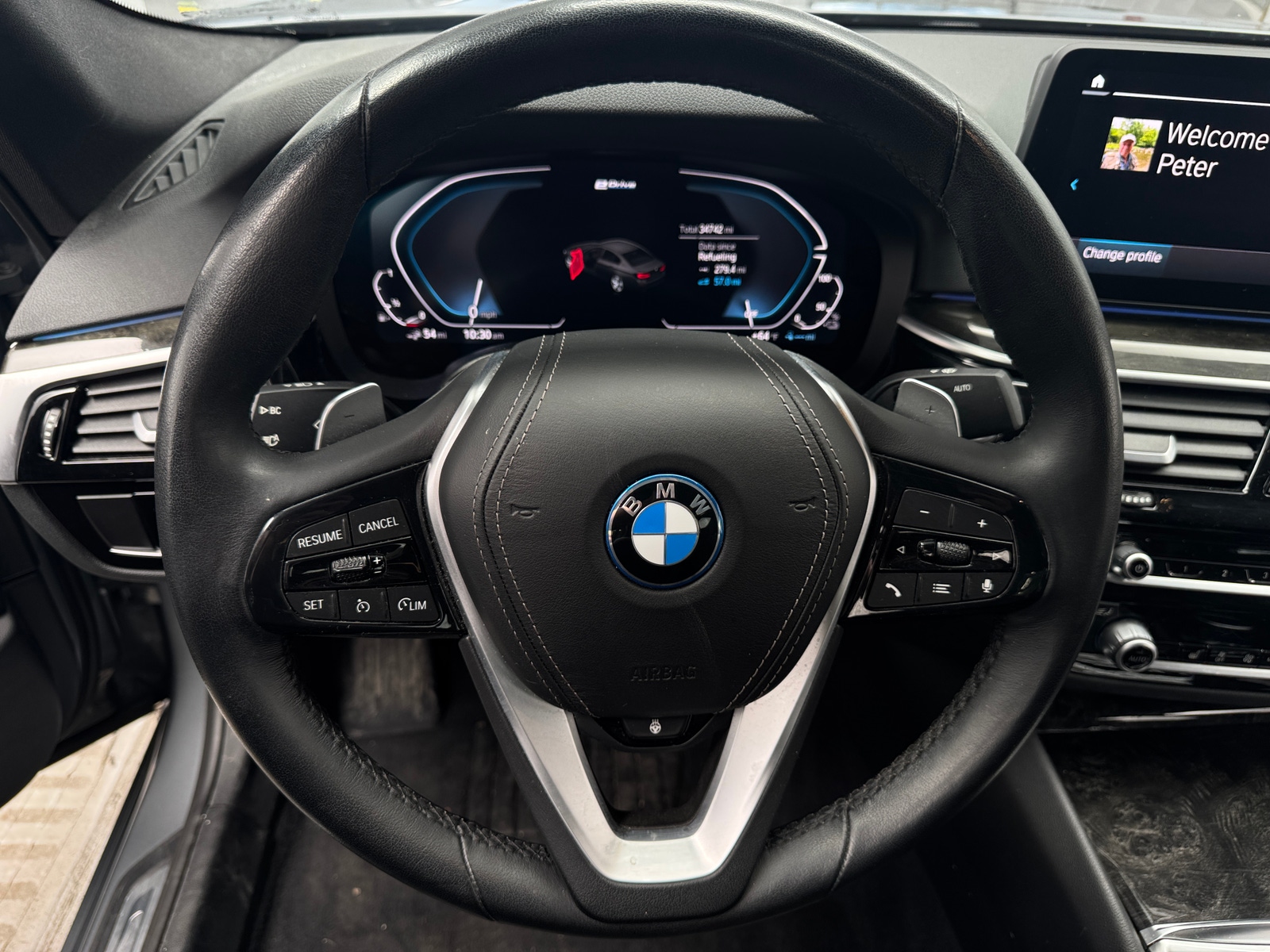 Thumbnail: 2023 BMW 5 Series - 4