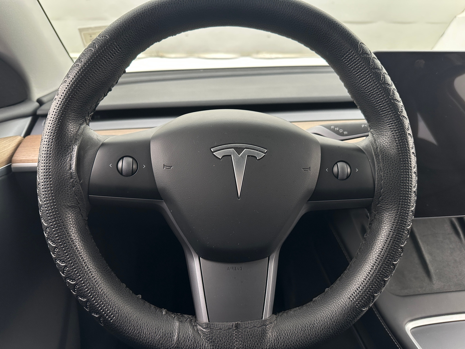 Thumbnail: 2023 Tesla Model Y - 4