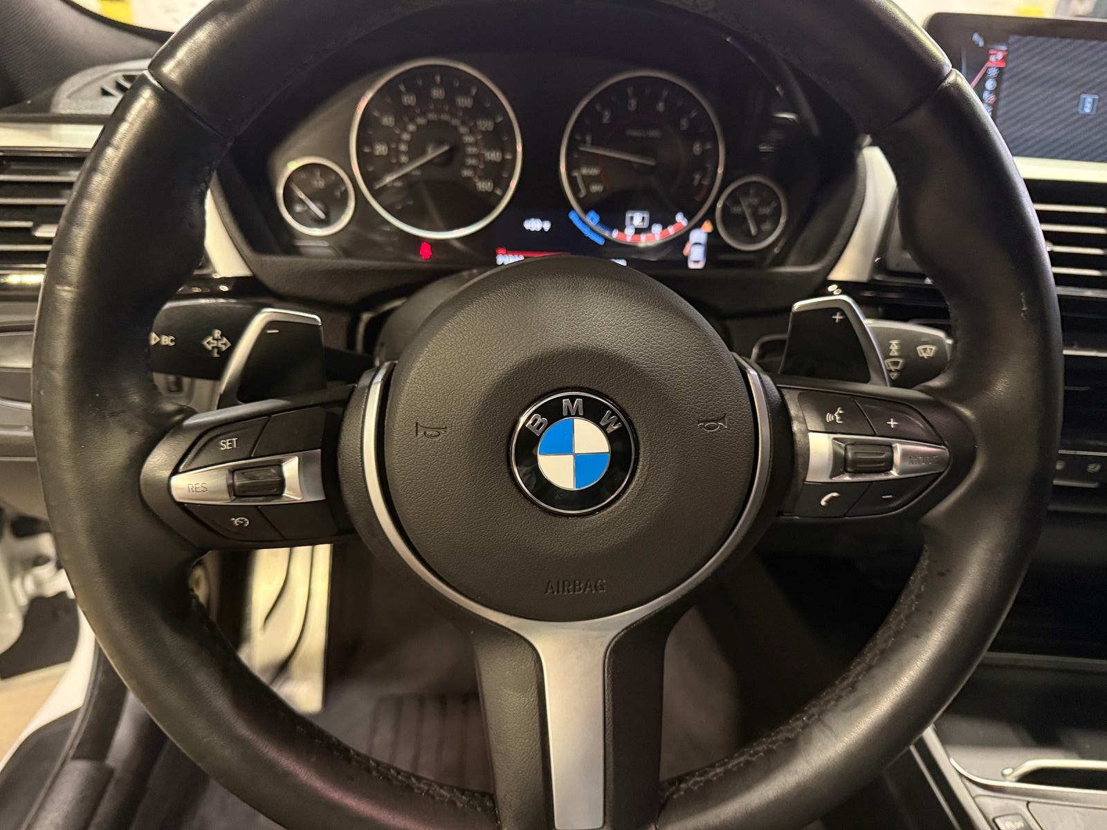 Thumbnail: 2016 BMW 4 Series - 4