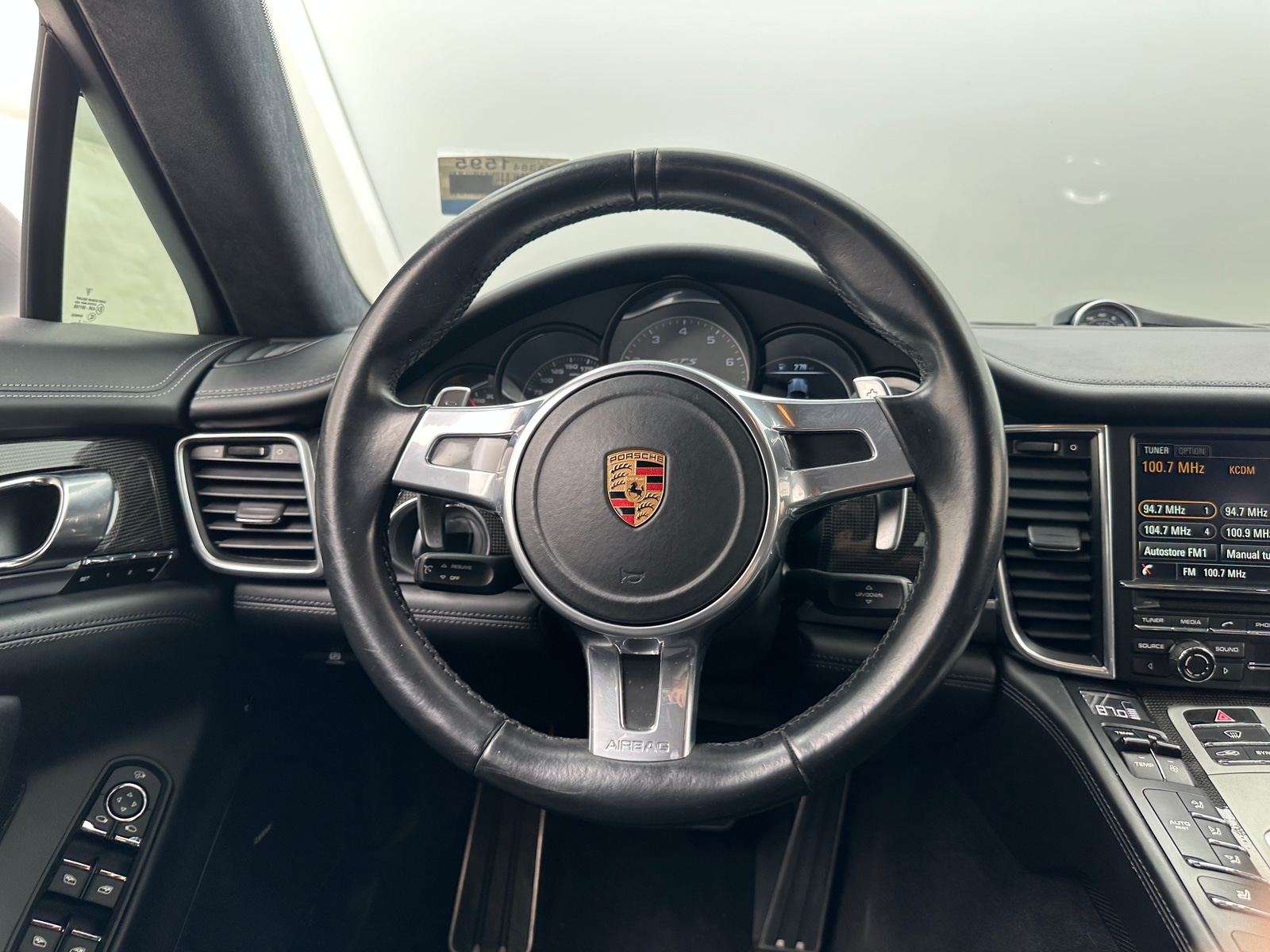 Thumbnail: 2016 Porsche Panamera - 4