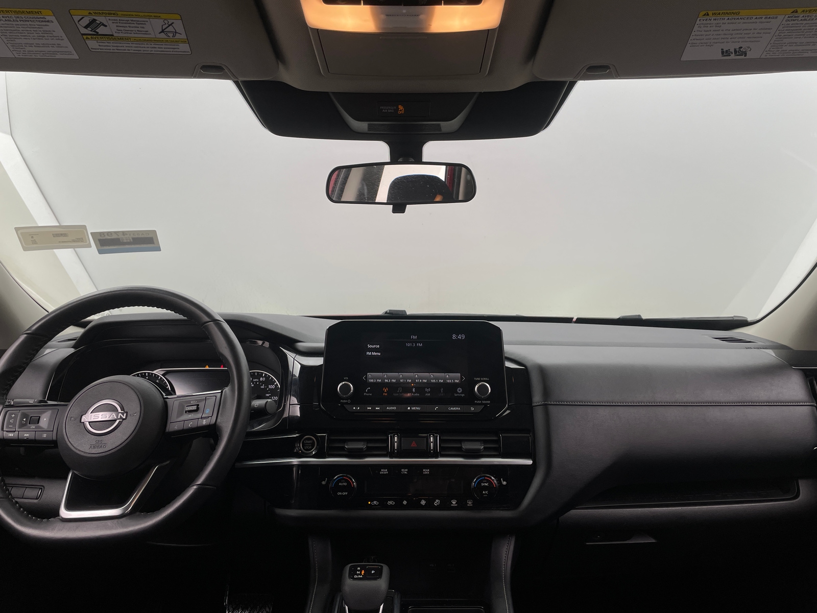 Thumbnail: 2023 Nissan Pathfinder - 3