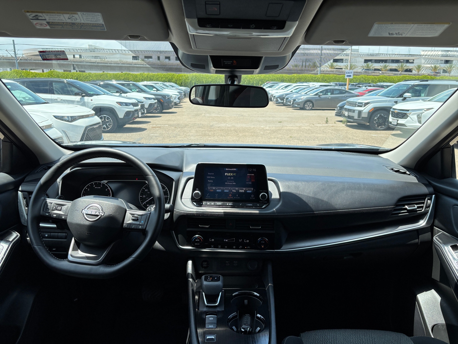 Thumbnail: 2025 Nissan Rogue - 3