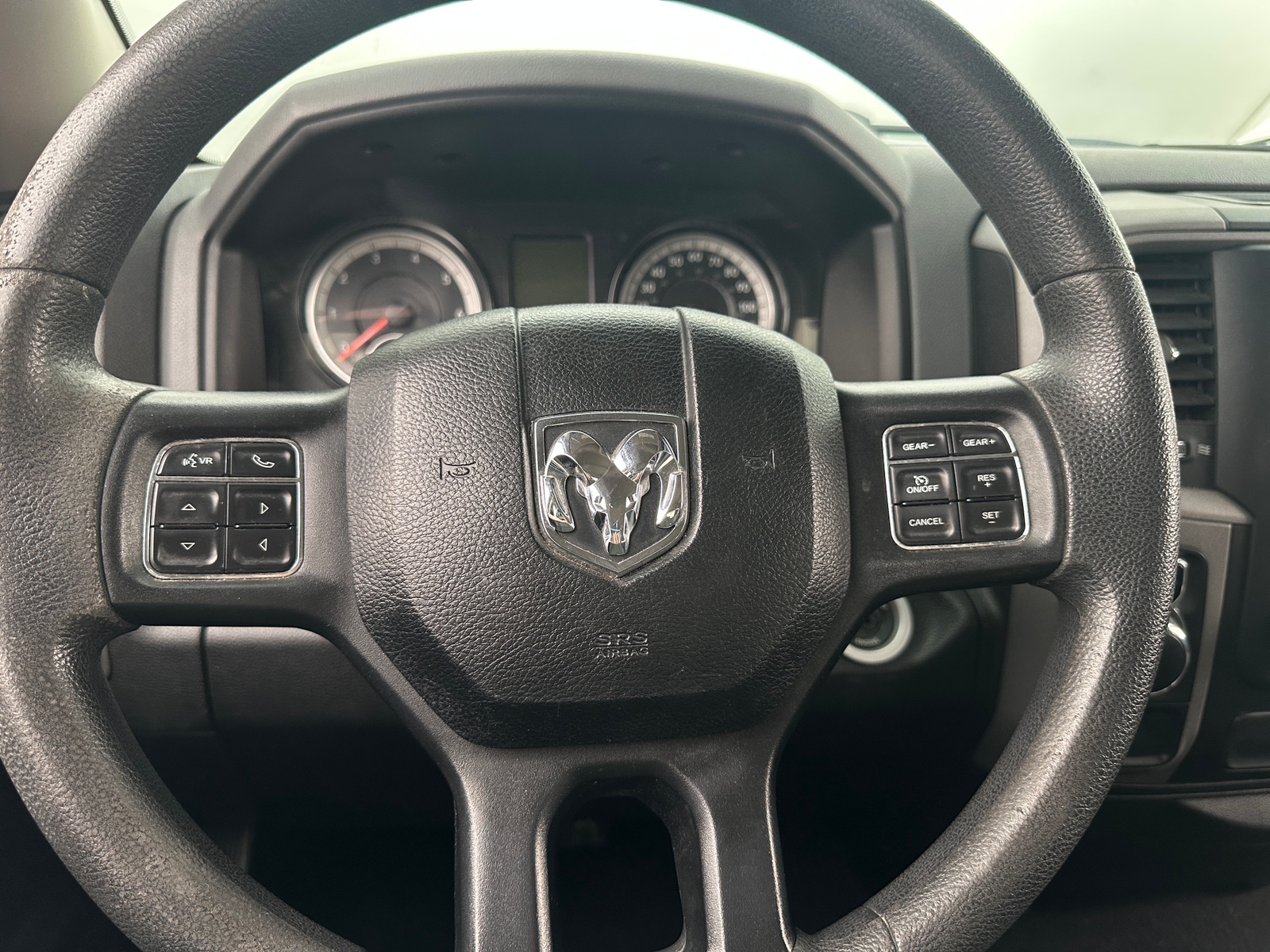 Thumbnail: 2019 RAM 1500 Classic - 5