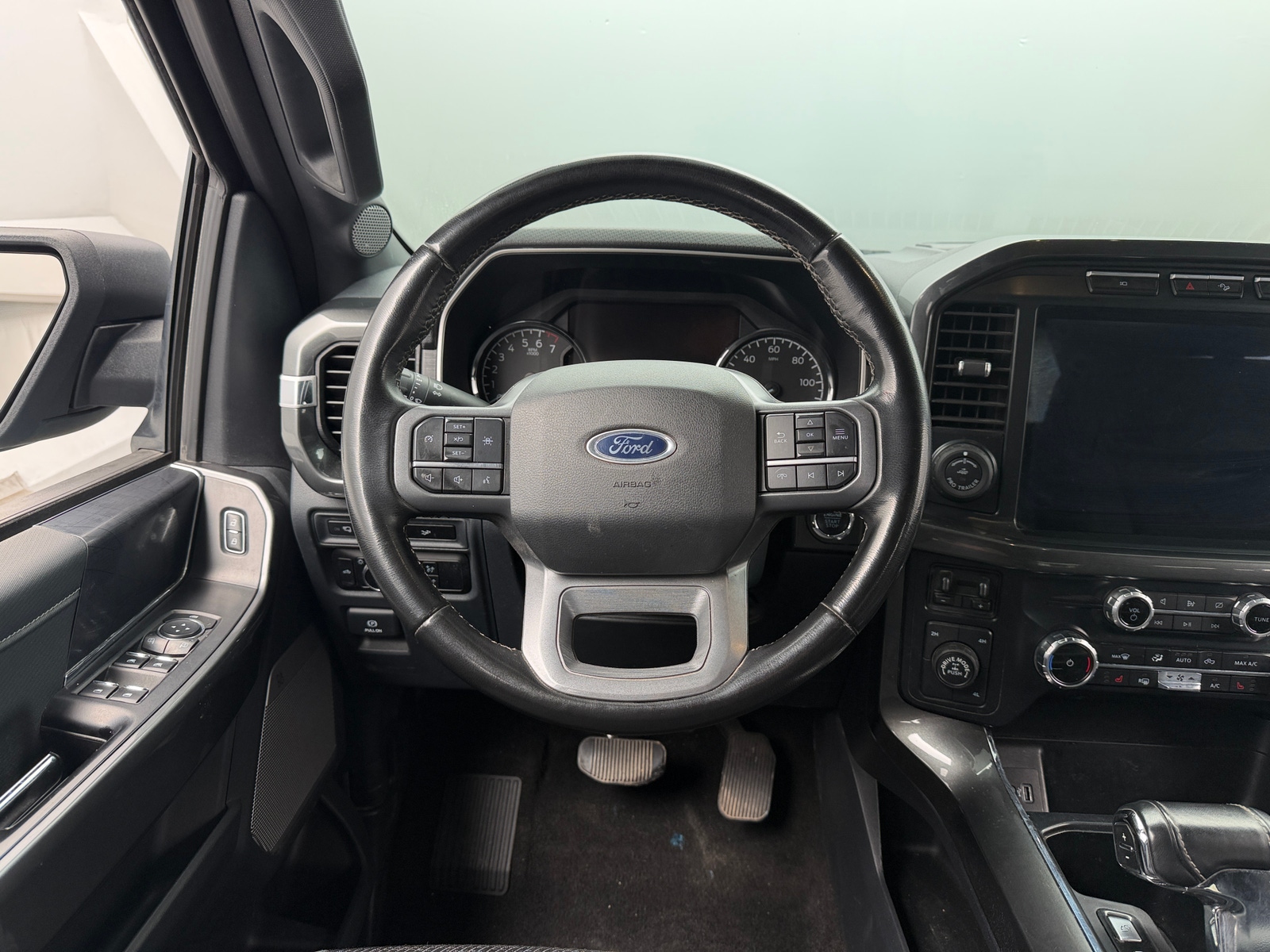 Thumbnail: 2023 Ford Econoline - 5