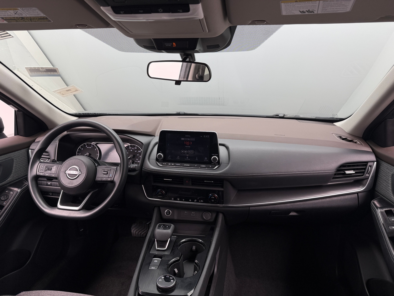 Thumbnail: 2023 Nissan Rogue - 3