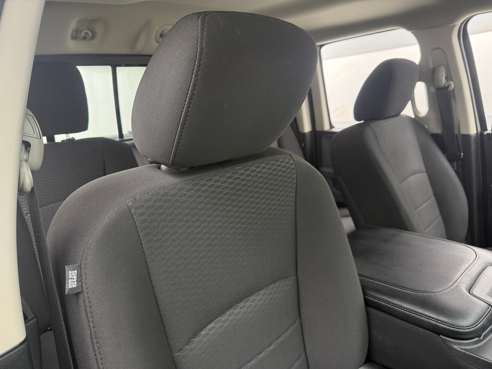 Thumbnail: 2019 RAM 1500 Classic - 2