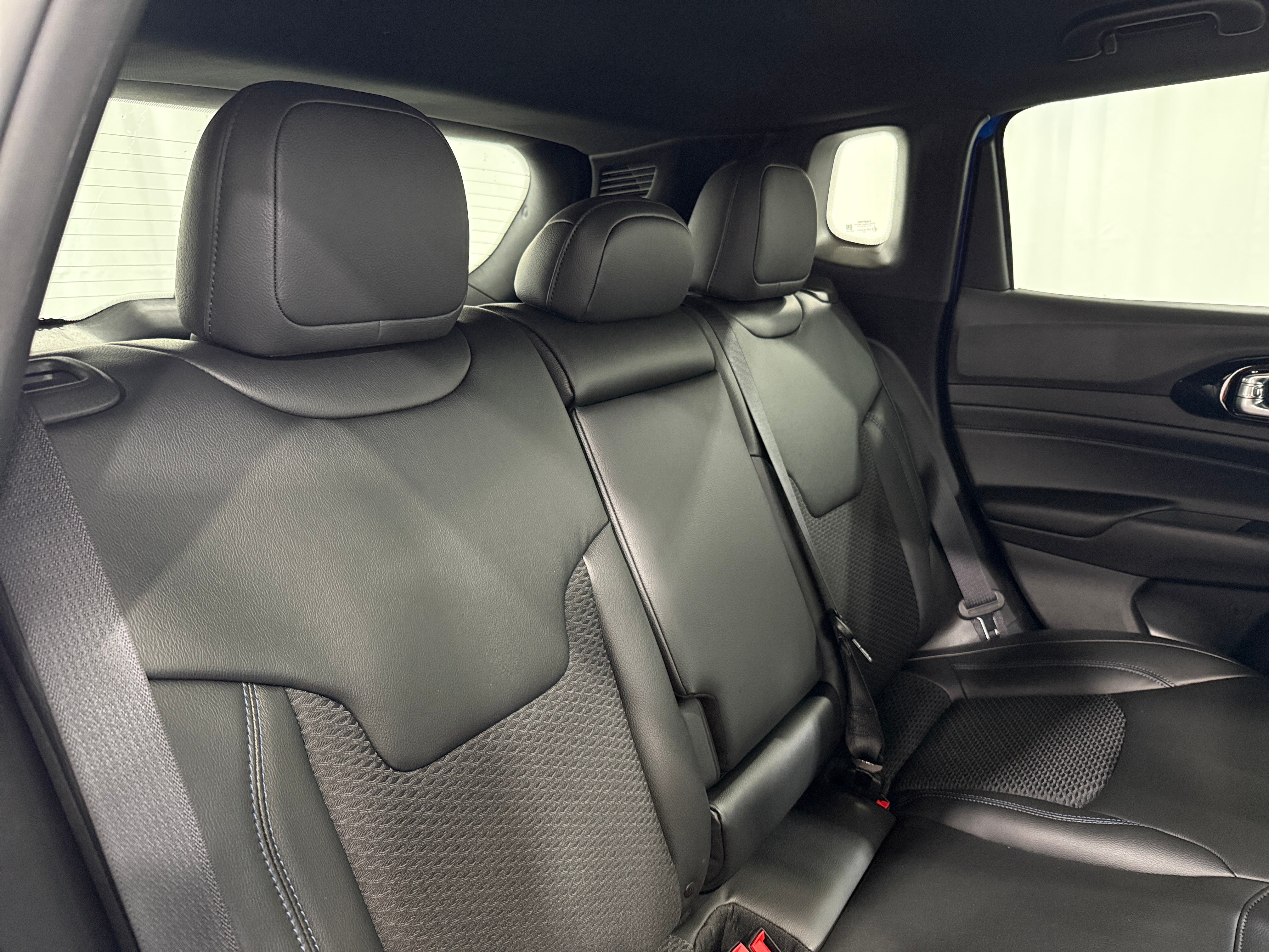 2026 Jeep Compass Altitude 4X4's photo
