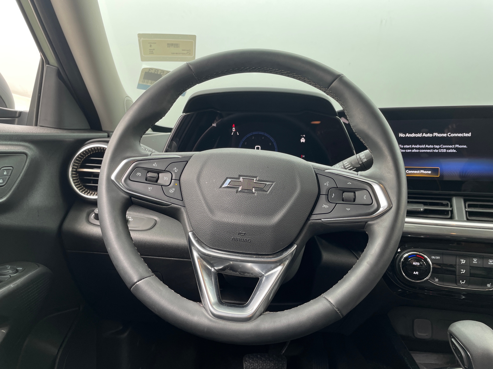 Thumbnail: 2025 Chevrolet Trax - 5