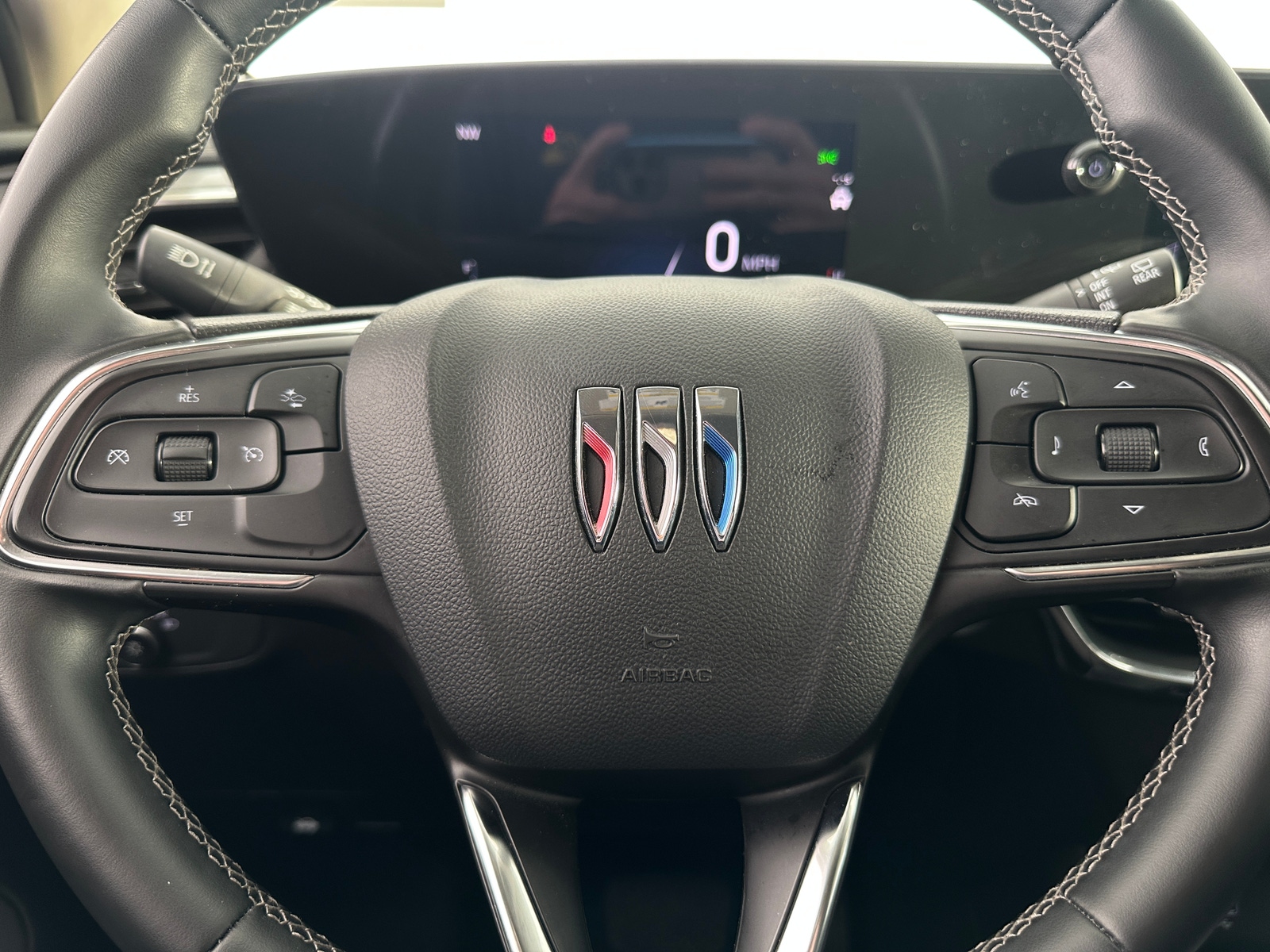 Thumbnail: 2025 Buick Encore GX - 4
