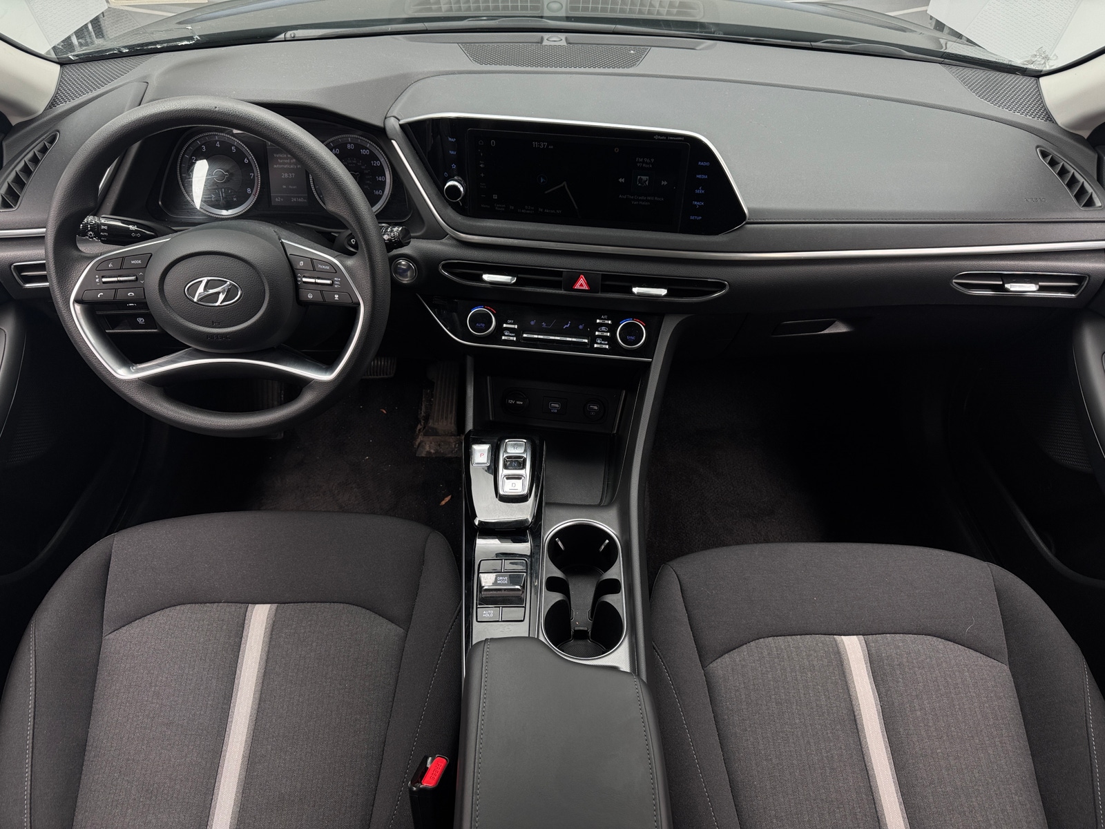 Thumbnail: 2023 Hyundai Sonata - 3