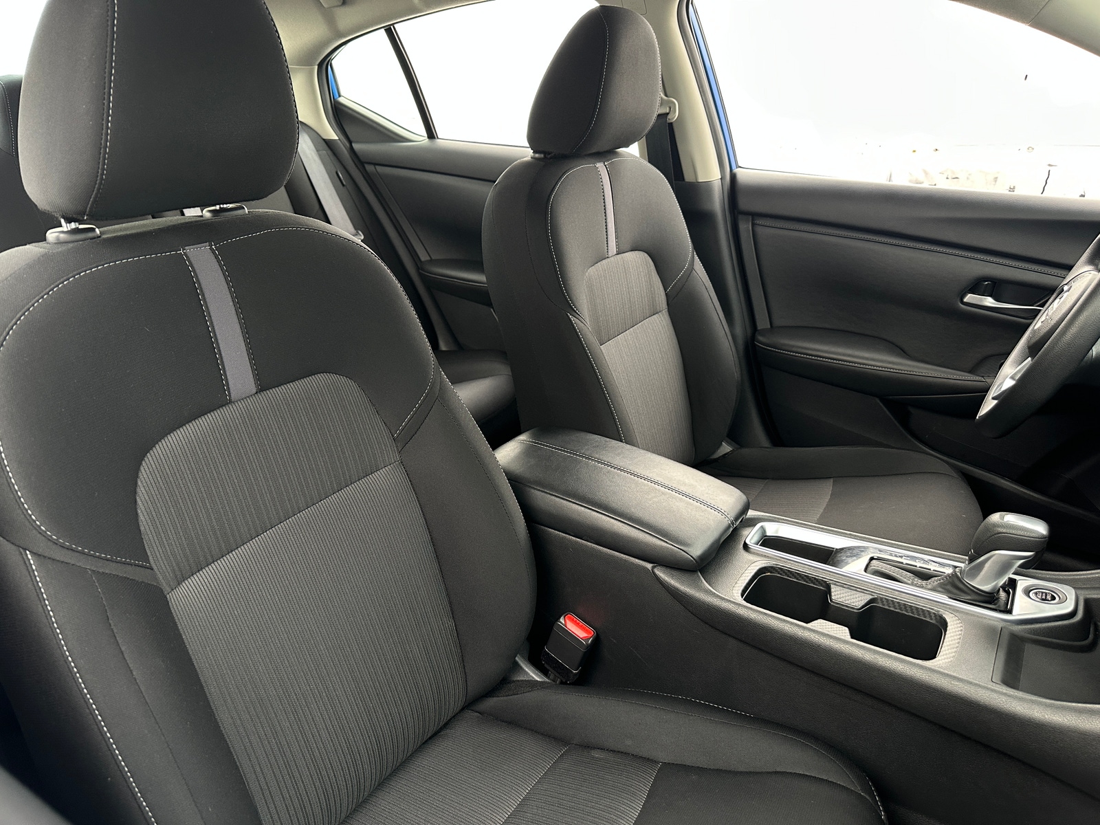 Thumbnail: 2025 Nissan Sentra - 2