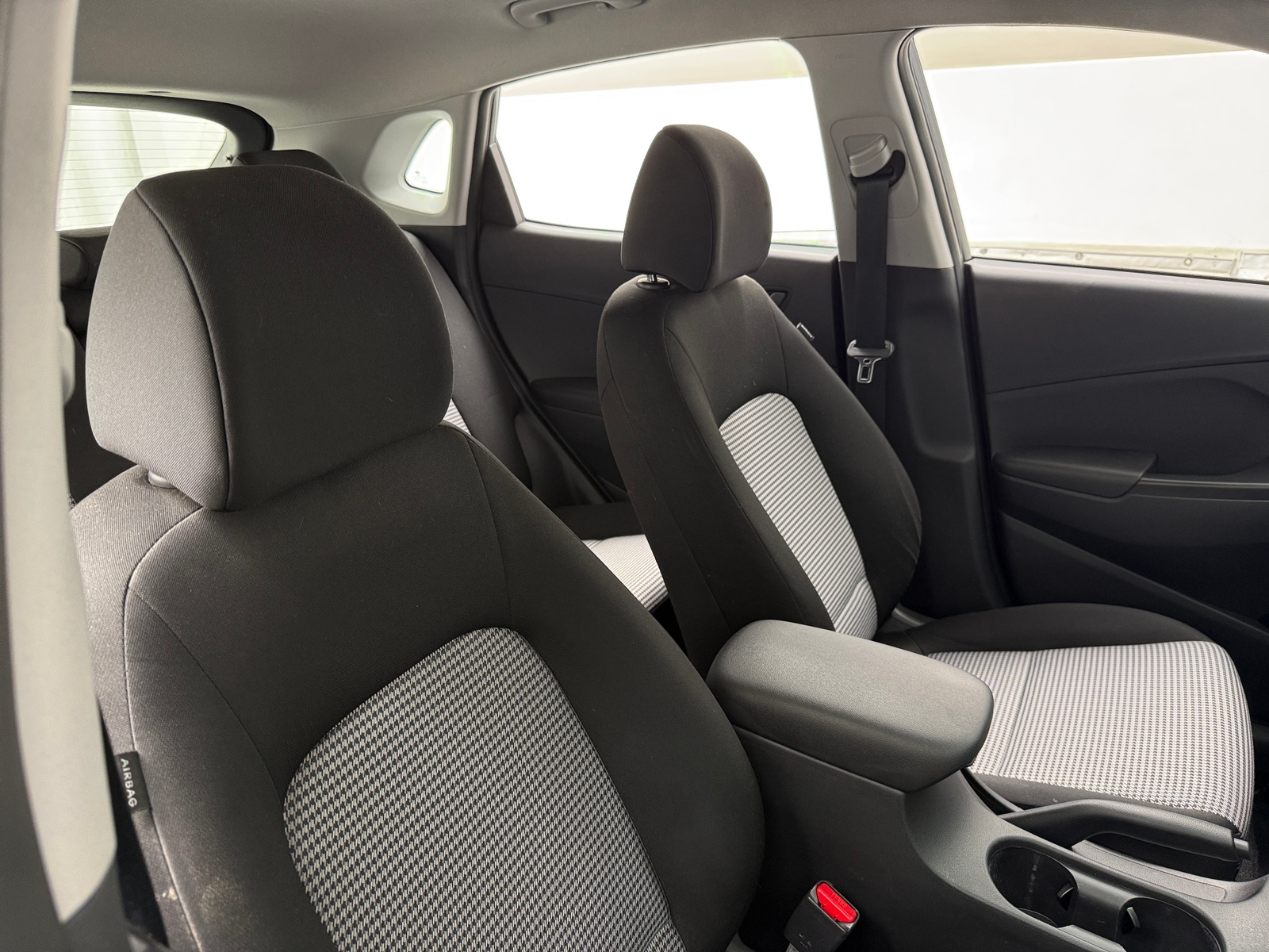 Thumbnail: 2021 Hyundai Kona - 2