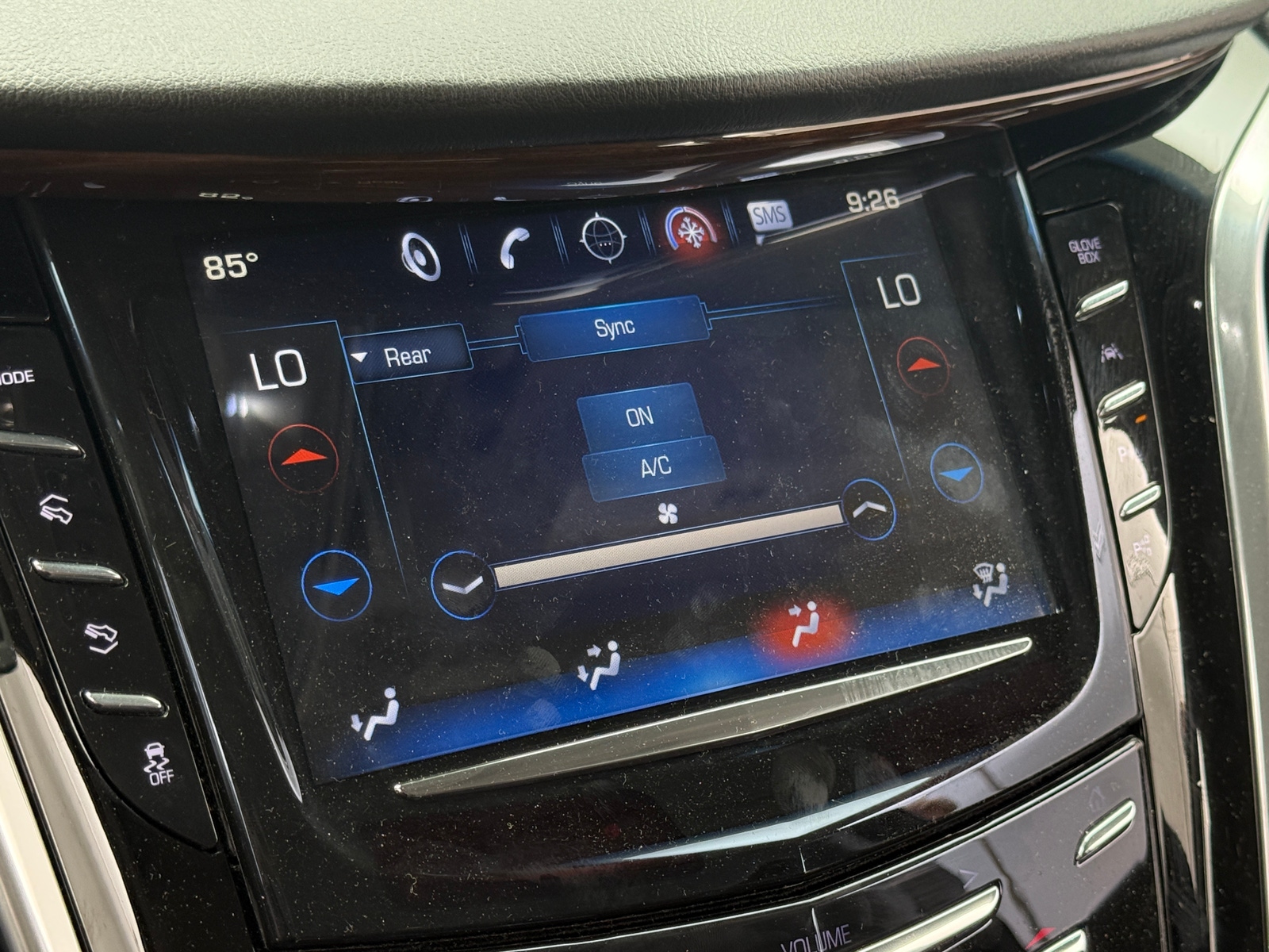 Thumbnail: 2019 Cadillac Escalade - 3
