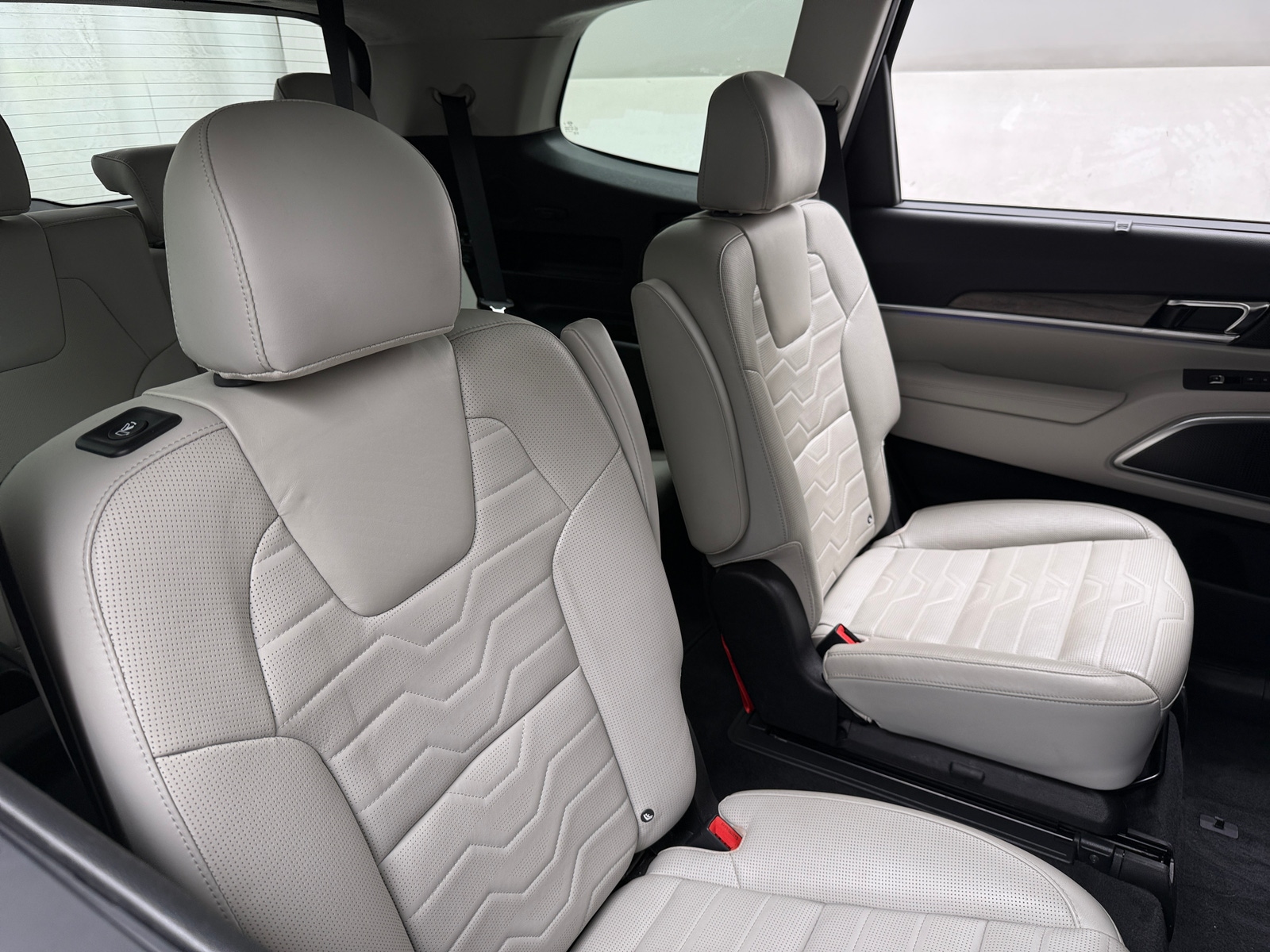 Thumbnail: 2021 Kia Telluride - 5