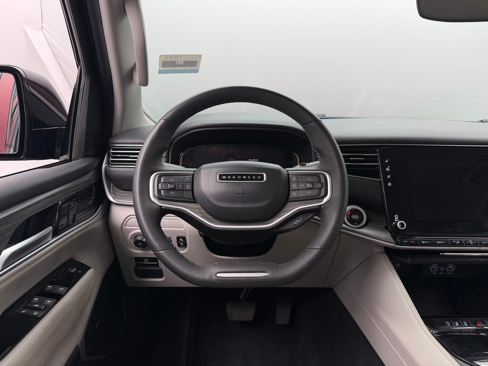 Thumbnail: 2024 Jeep Wagoneer - 4