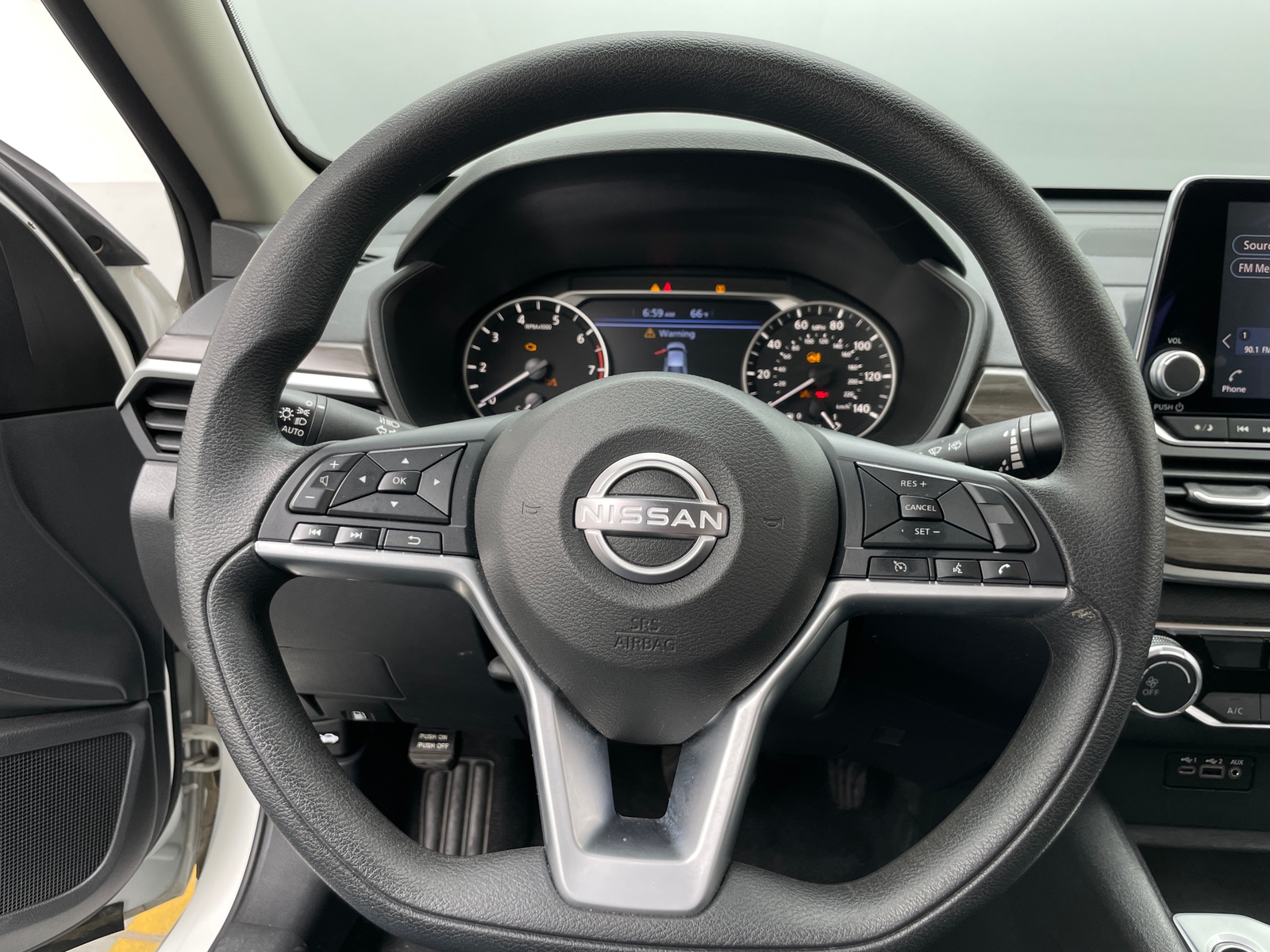 Thumbnail: 2025 Nissan Altima - 5