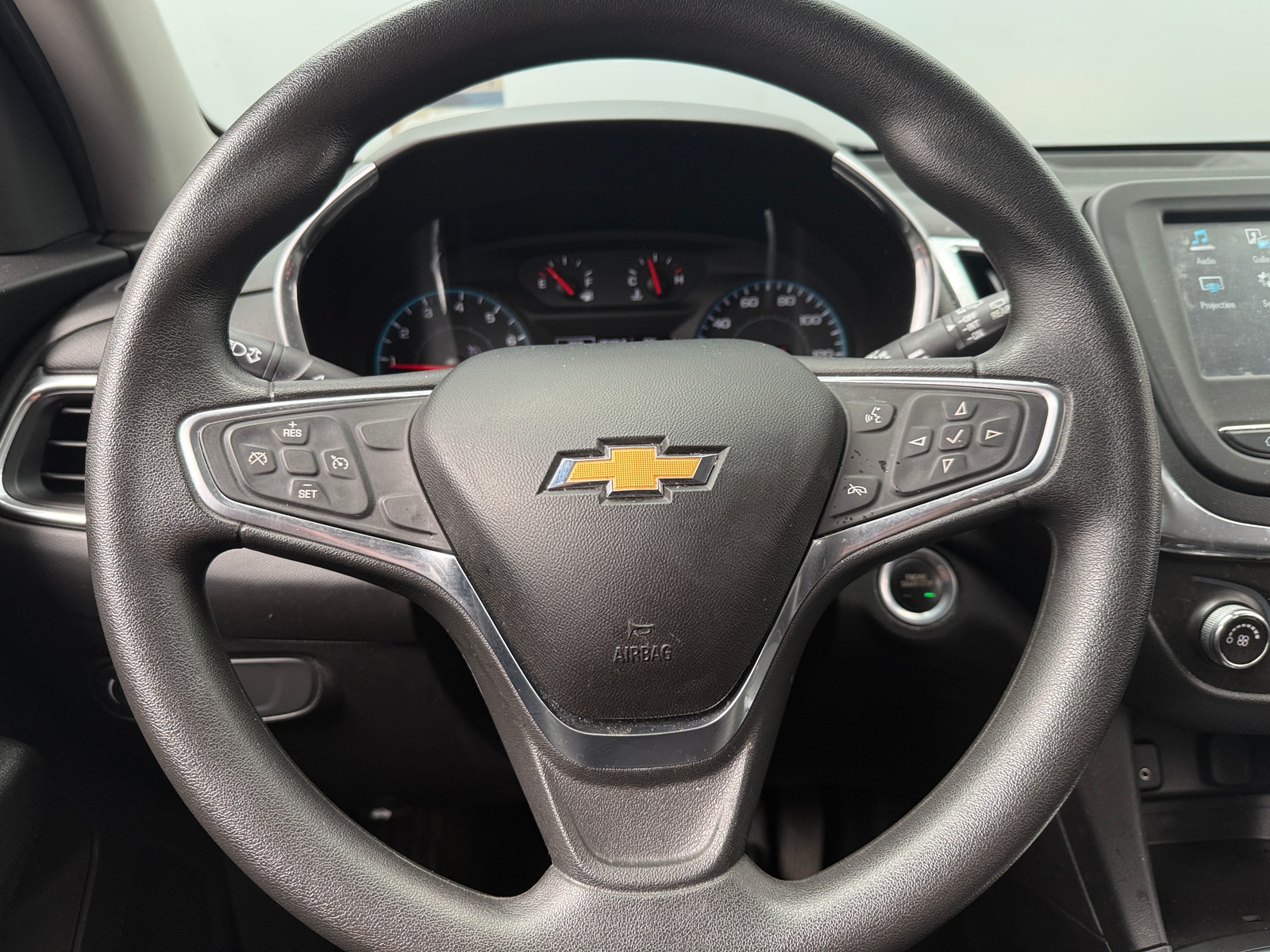 Thumbnail: 2018 Chevrolet Equinox - 5